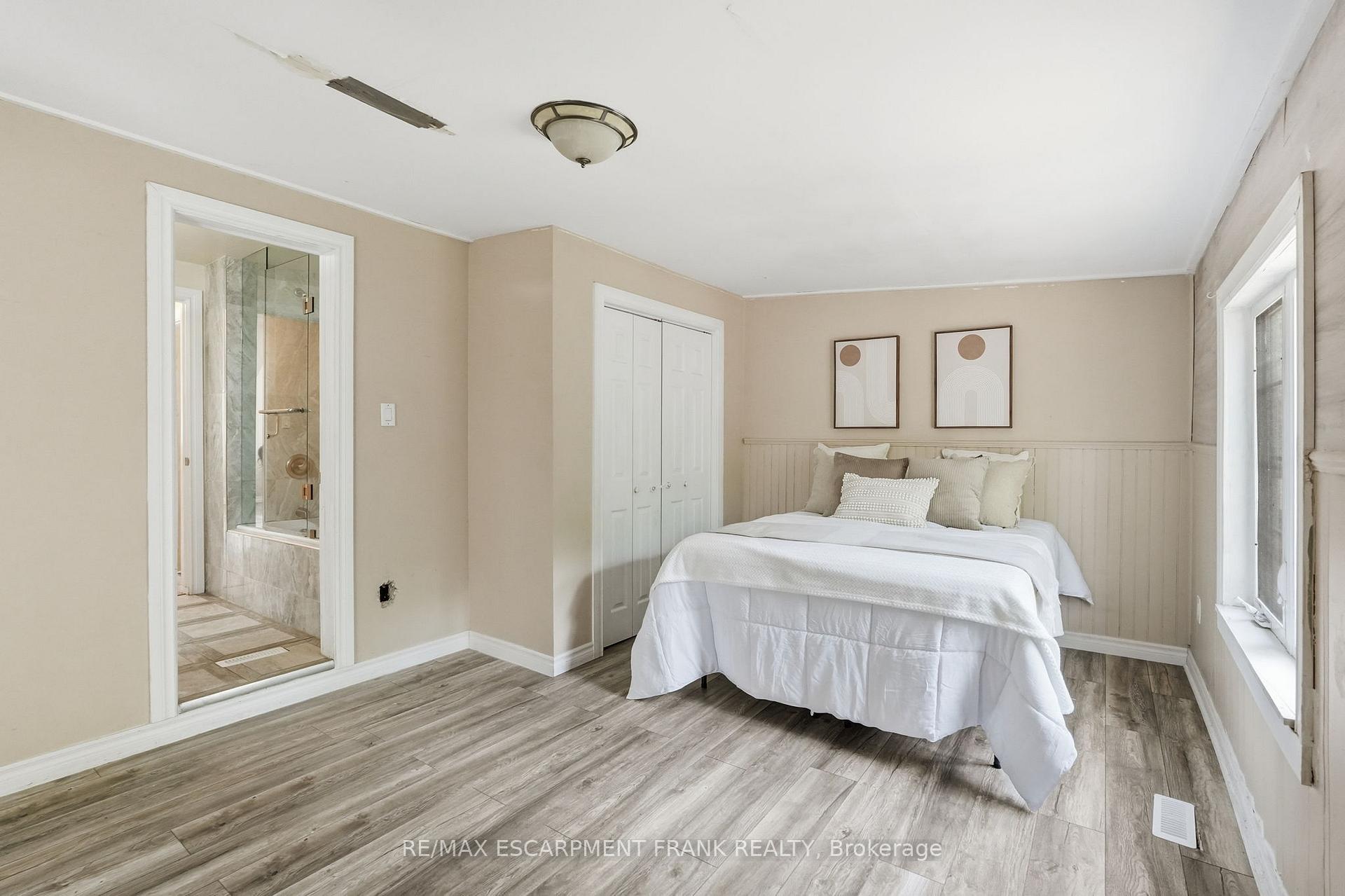 Photo 21 of 53 Dalhousie Avenue, Hamilton, Crown Point — HOMEH