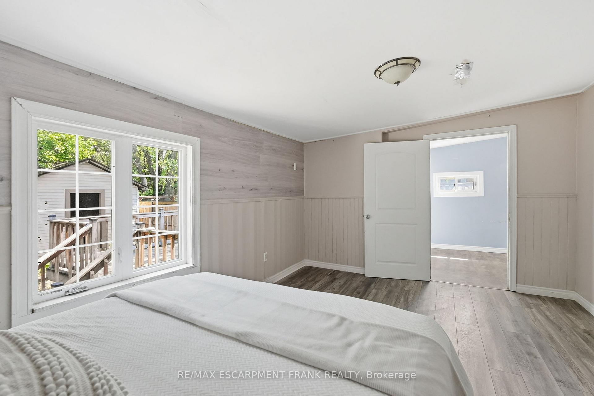 Photo 23 of 53 Dalhousie Avenue, Hamilton, Crown Point — HOMEH