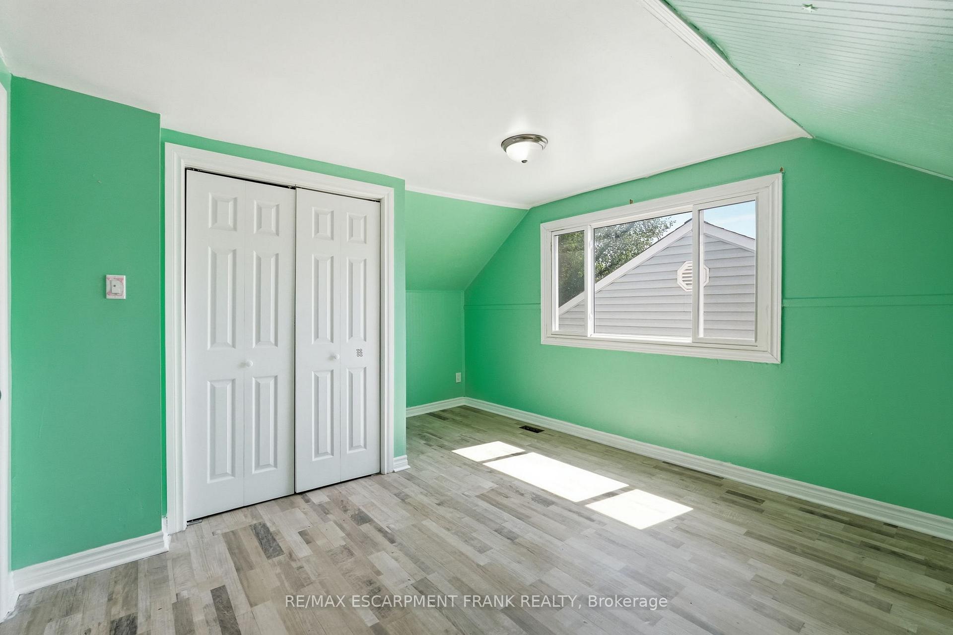 Photo 38 of 53 Dalhousie Avenue, Hamilton, Crown Point — HOMEH