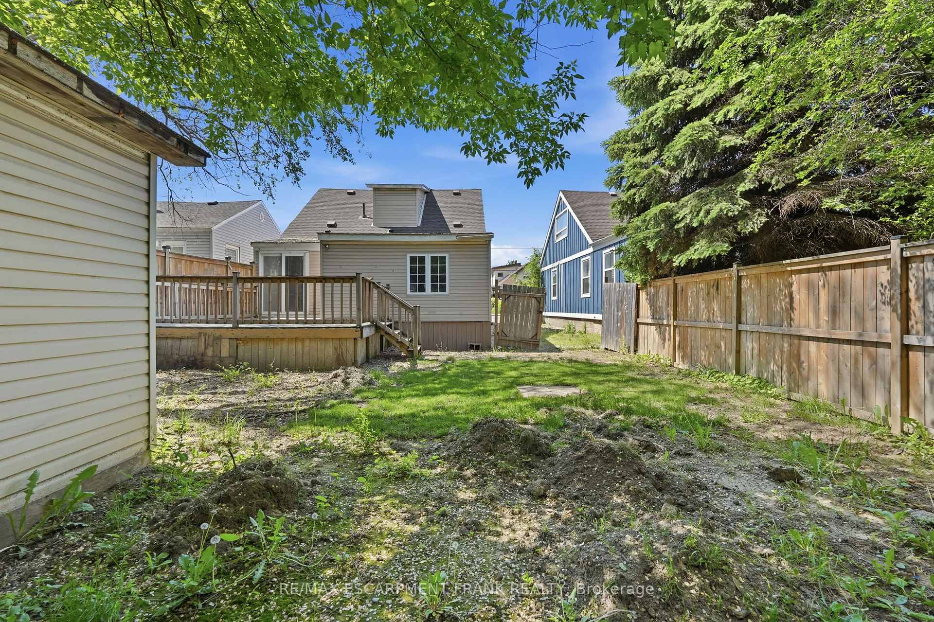Photo 48 of 53 Dalhousie Avenue, Hamilton, Crown Point — HOMEH