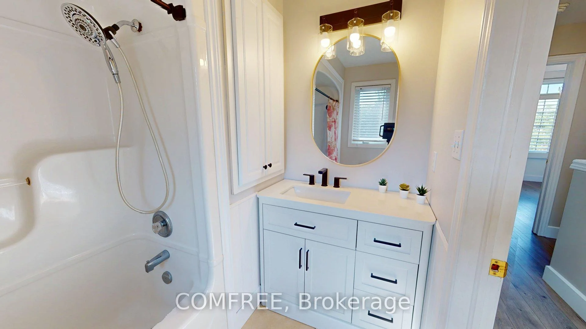 Photo 36 of 723 Munich Circle, Waterloo, Clair Hills — HOMEH