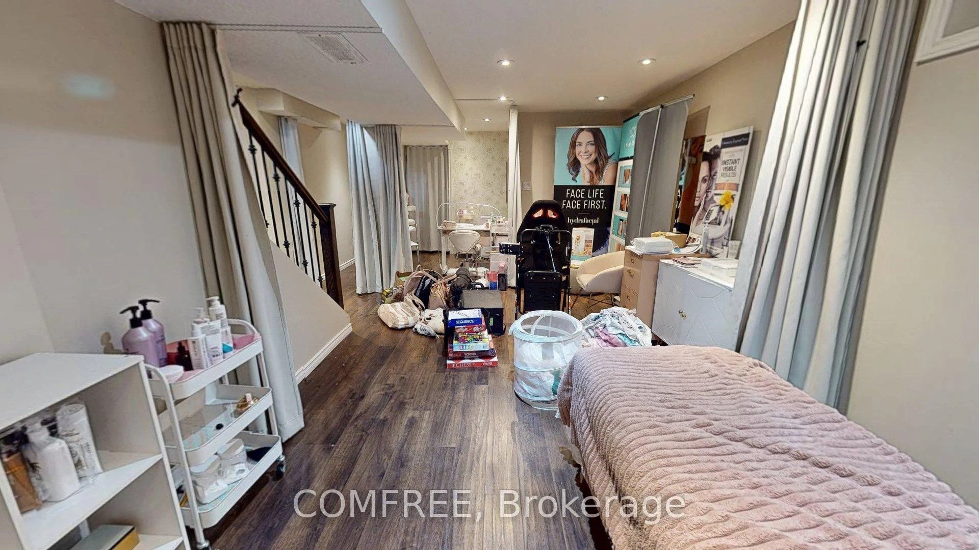 Photo 51 of 723 Munich Circle, Waterloo, Clair Hills — HOMEH