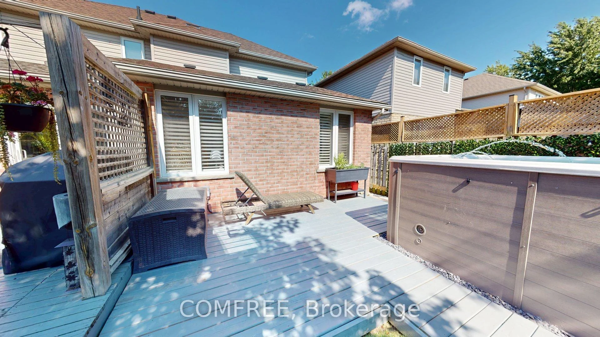 Photo 67 of 723 Munich Circle, Waterloo, Clair Hills — HOMEH
