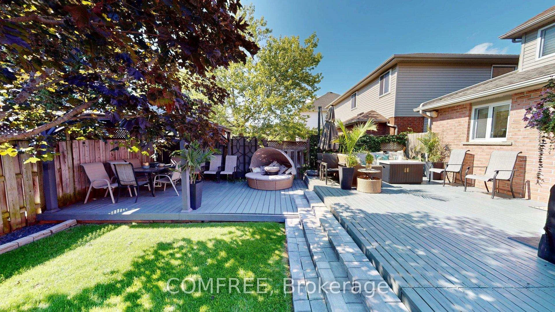 Photo 69 of 723 Munich Circle, Waterloo, Clair Hills — HOMEH