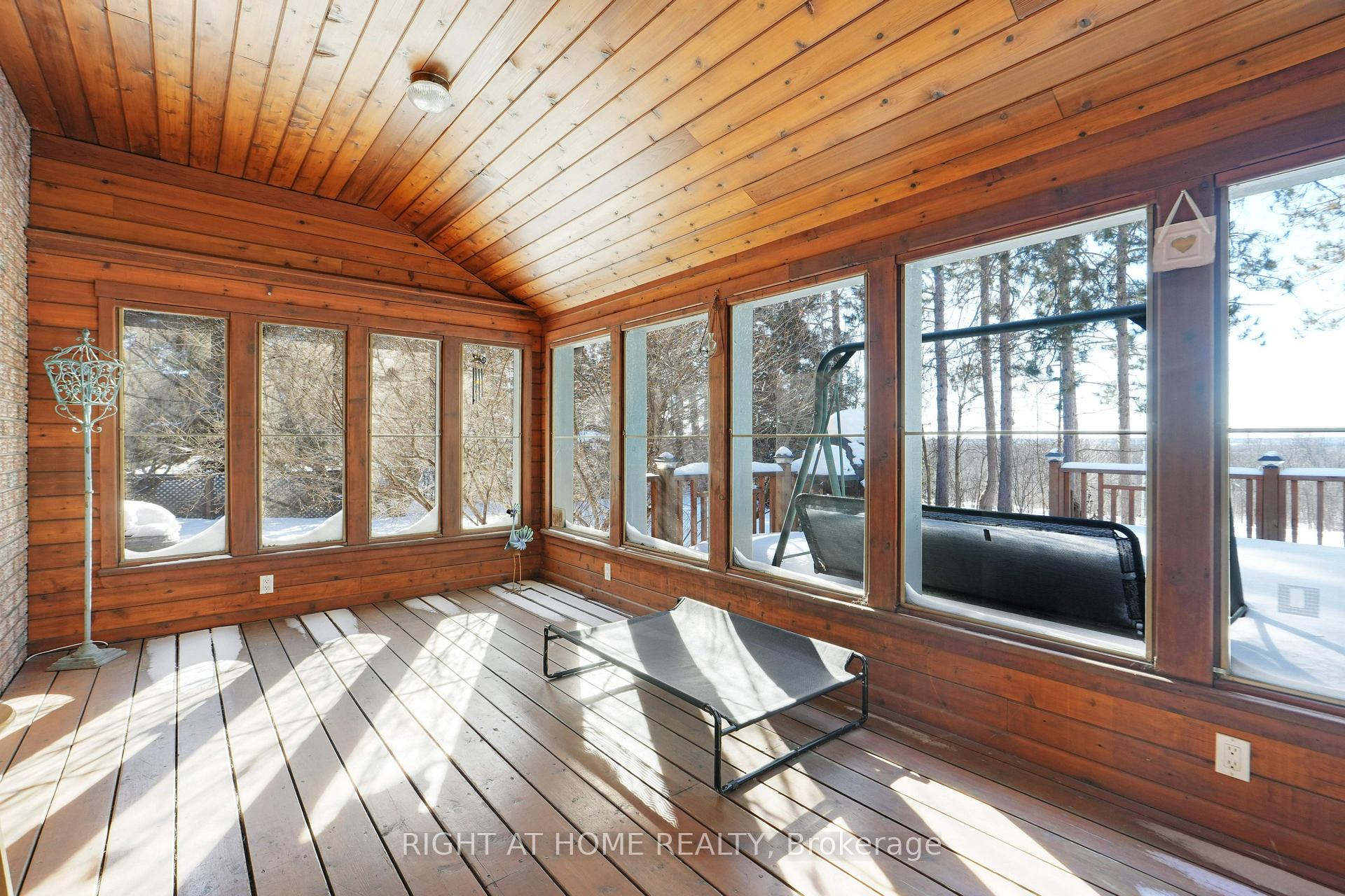 Photo 34 of 114 David Kennedy Drive, Ottawa, Dunrobin Shores — HOMEH