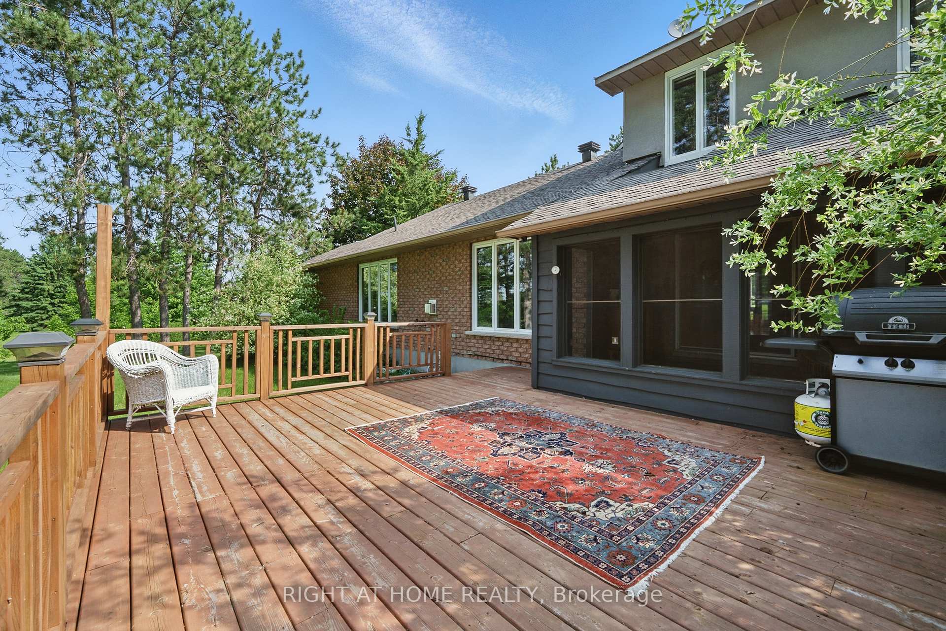 Photo 38 of 114 David Kennedy Drive, Ottawa, Dunrobin Shores — HOMEH