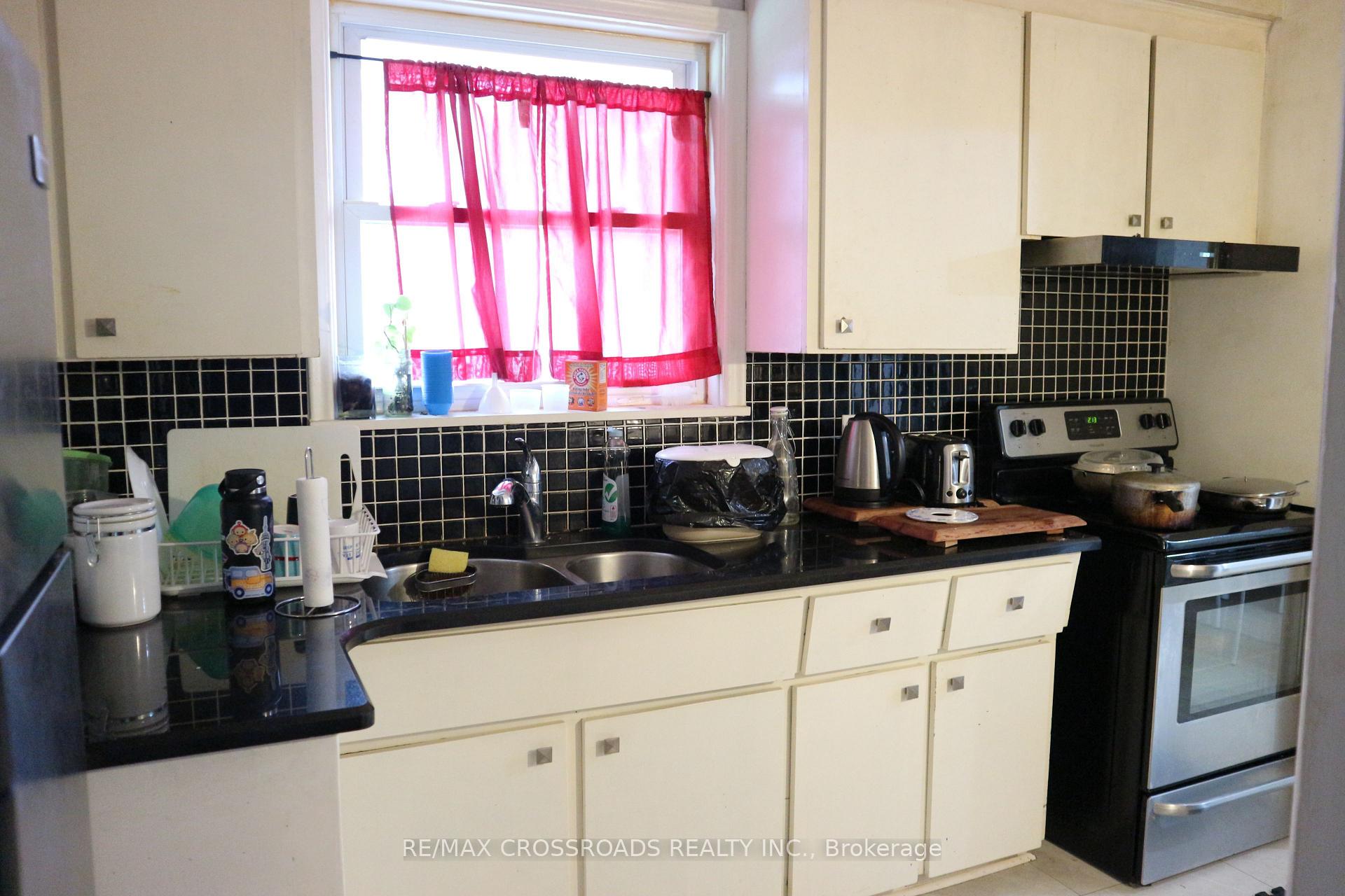 Photo 4 of 11 Cleta Drive, Scarborough, Kennedy Park — HOMEH