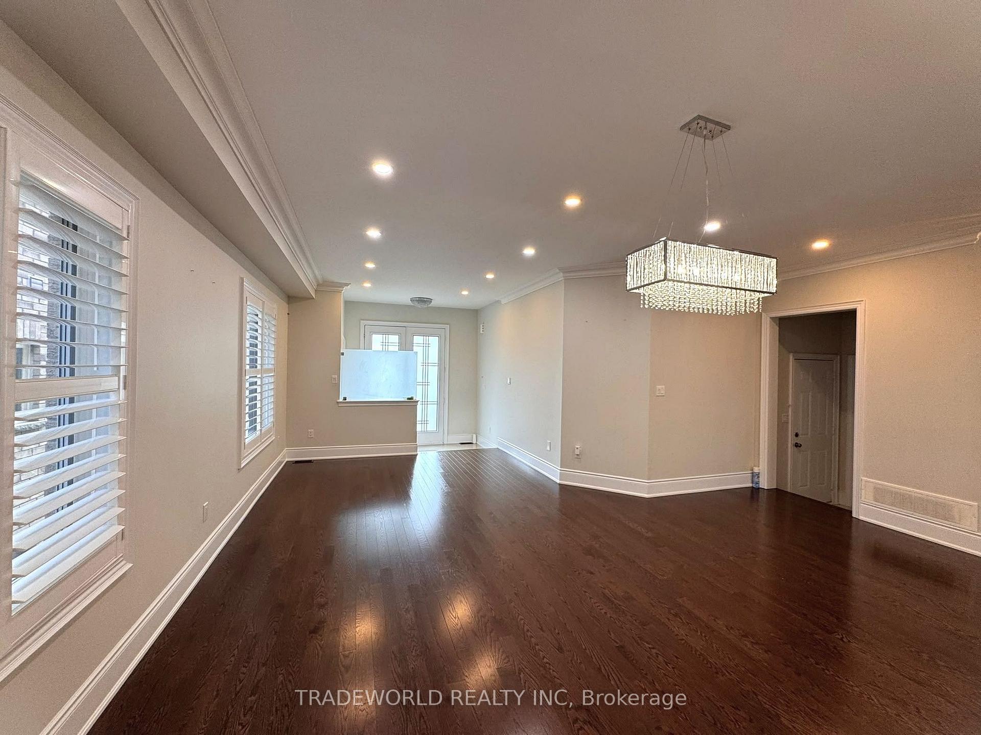 Photo 4 of 93 Meadowsweet Lane, Richmond Hill, Oak Ridges Lake Wilcox — HOMEH
