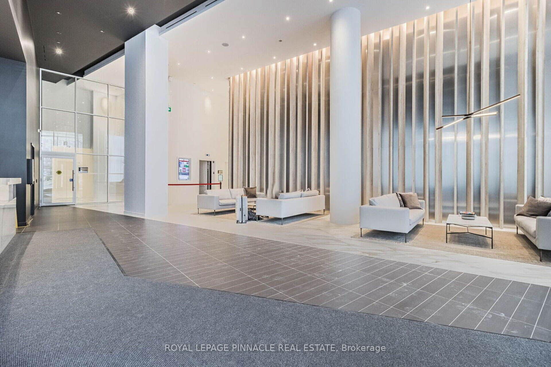 Photo 17 of Unit 2802, 3900 Confederation Parkway, Mississauga, City Centre — HOMEH