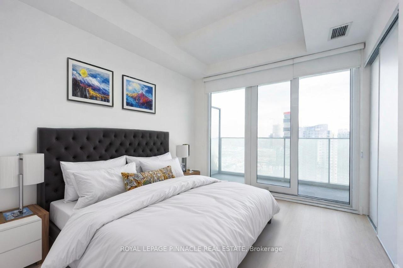 Photo 20 of Unit 2802, 3900 Confederation Parkway, Mississauga, City Centre — HOMEH