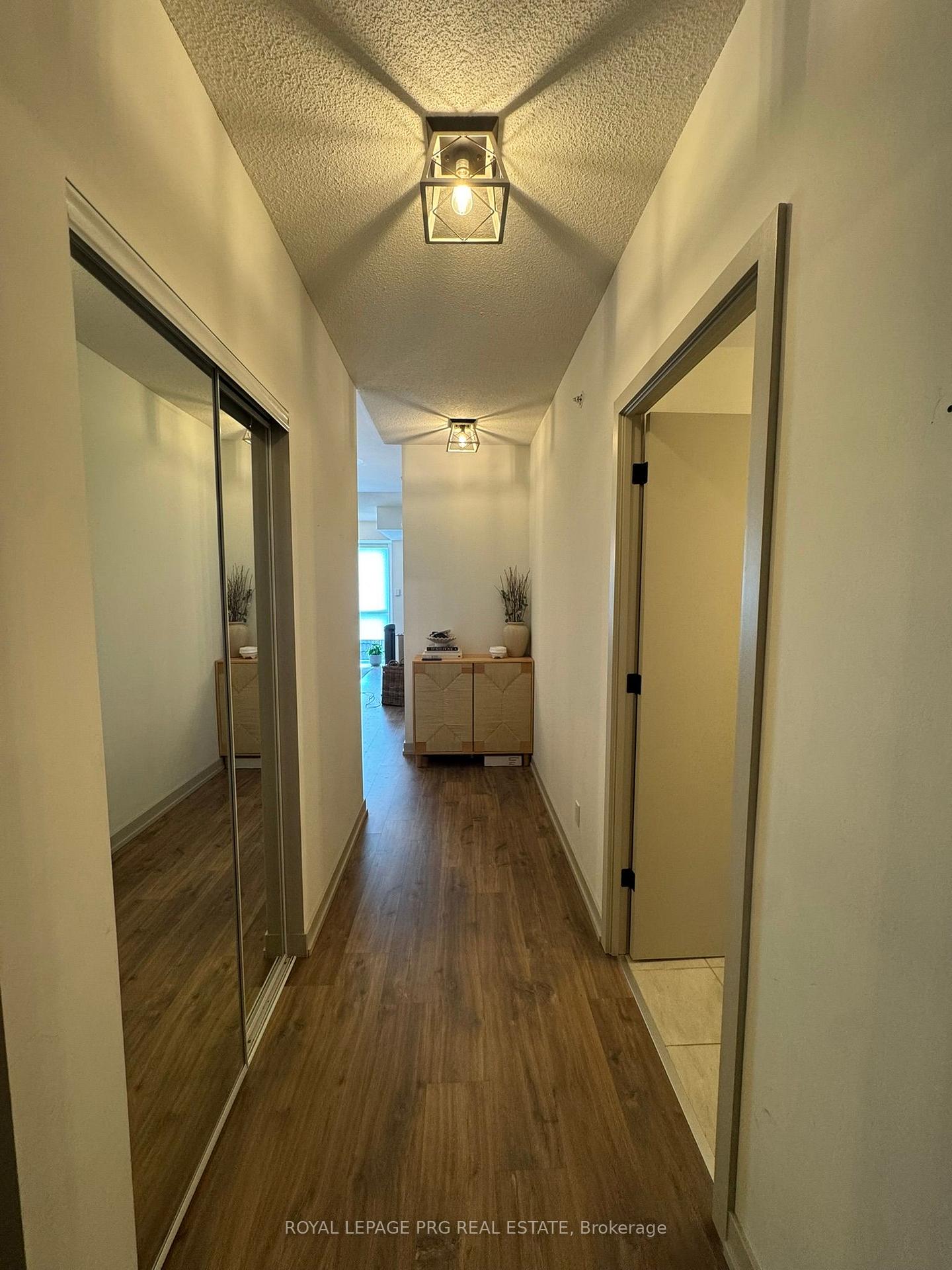 Photo 10 of Unit 401, 50 Ann Street, Caledon, Bolton West — HOMEH