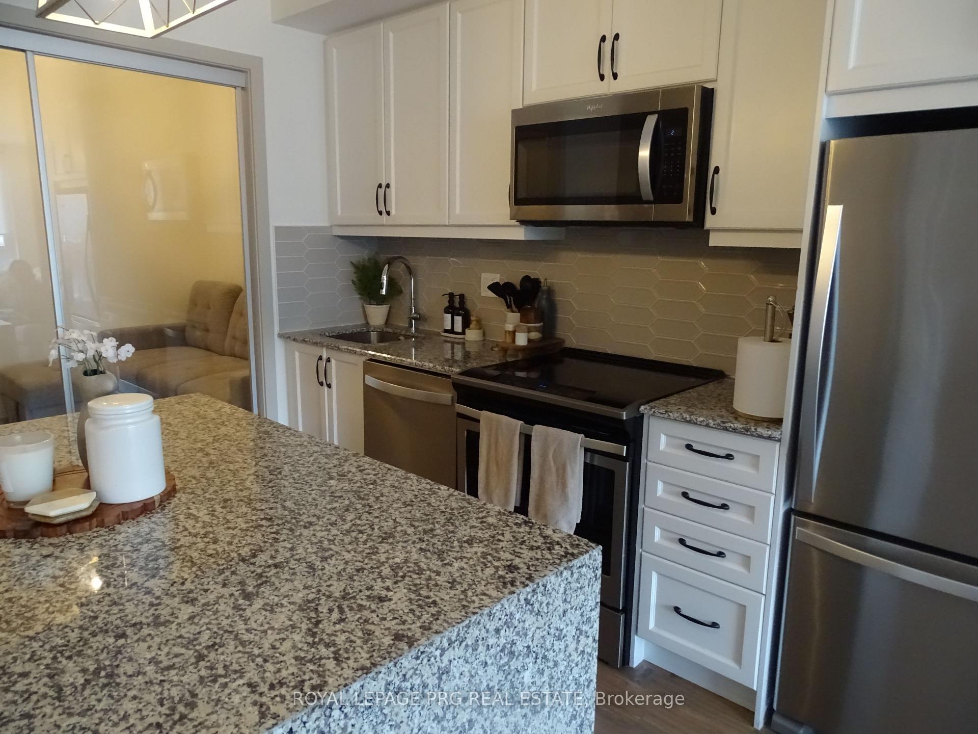 Photo 18 of Unit 401, 50 Ann Street, Caledon, Bolton West — HOMEH