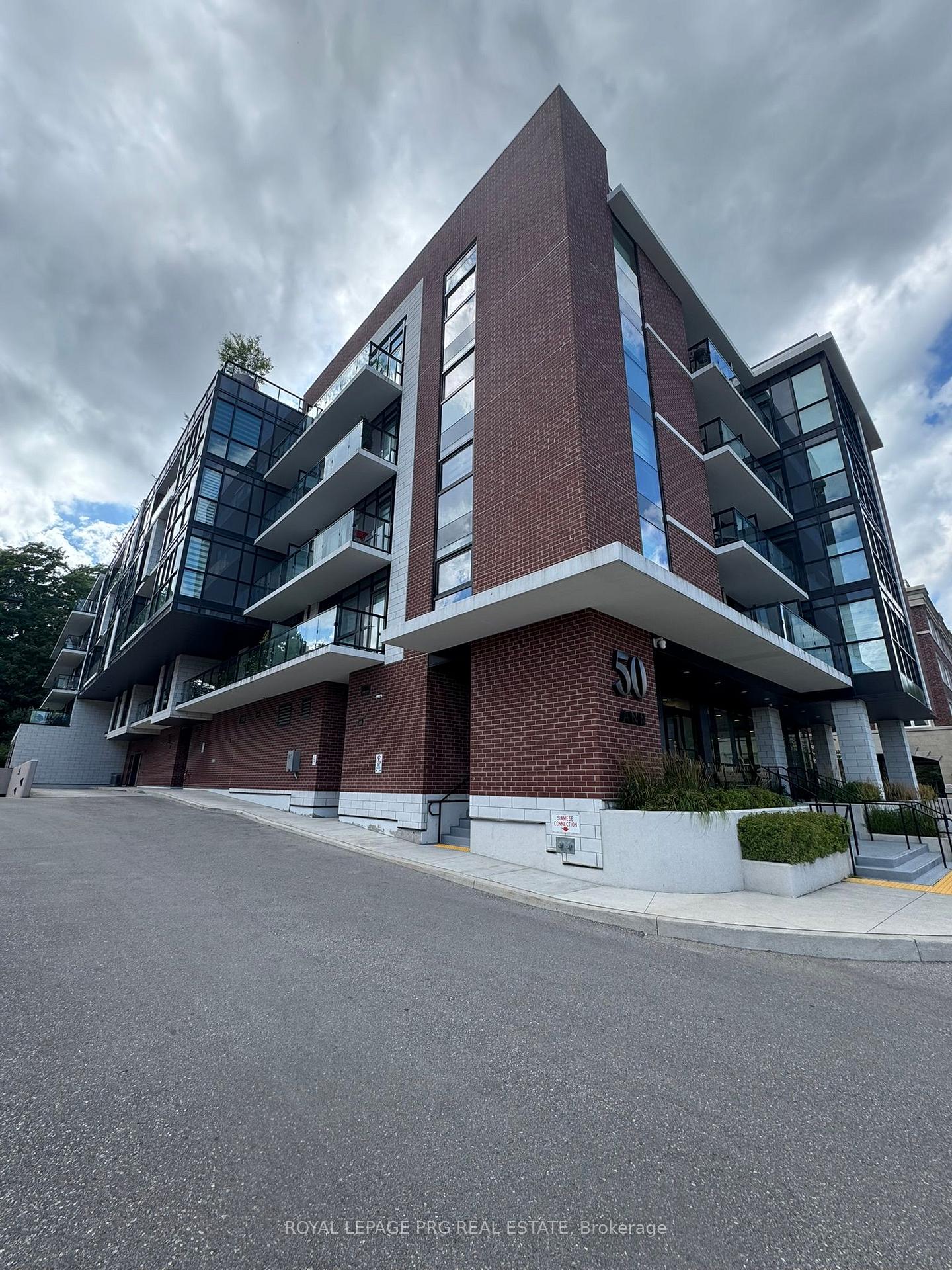 Photo 44 of Unit 401, 50 Ann Street, Caledon, Bolton West — HOMEH