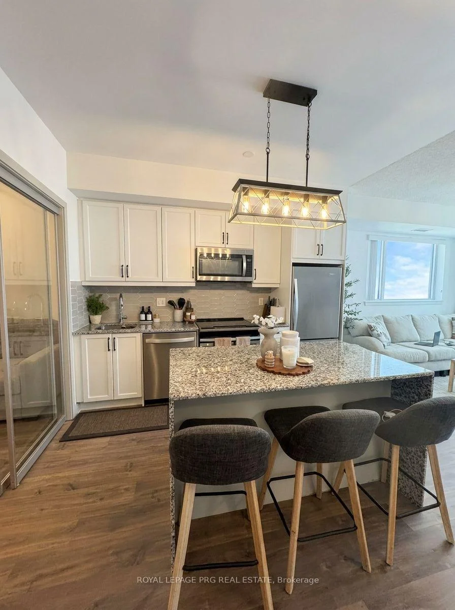 Photo 24 of Unit 401, 50 Ann Street, Caledon, Bolton West — HOMEH