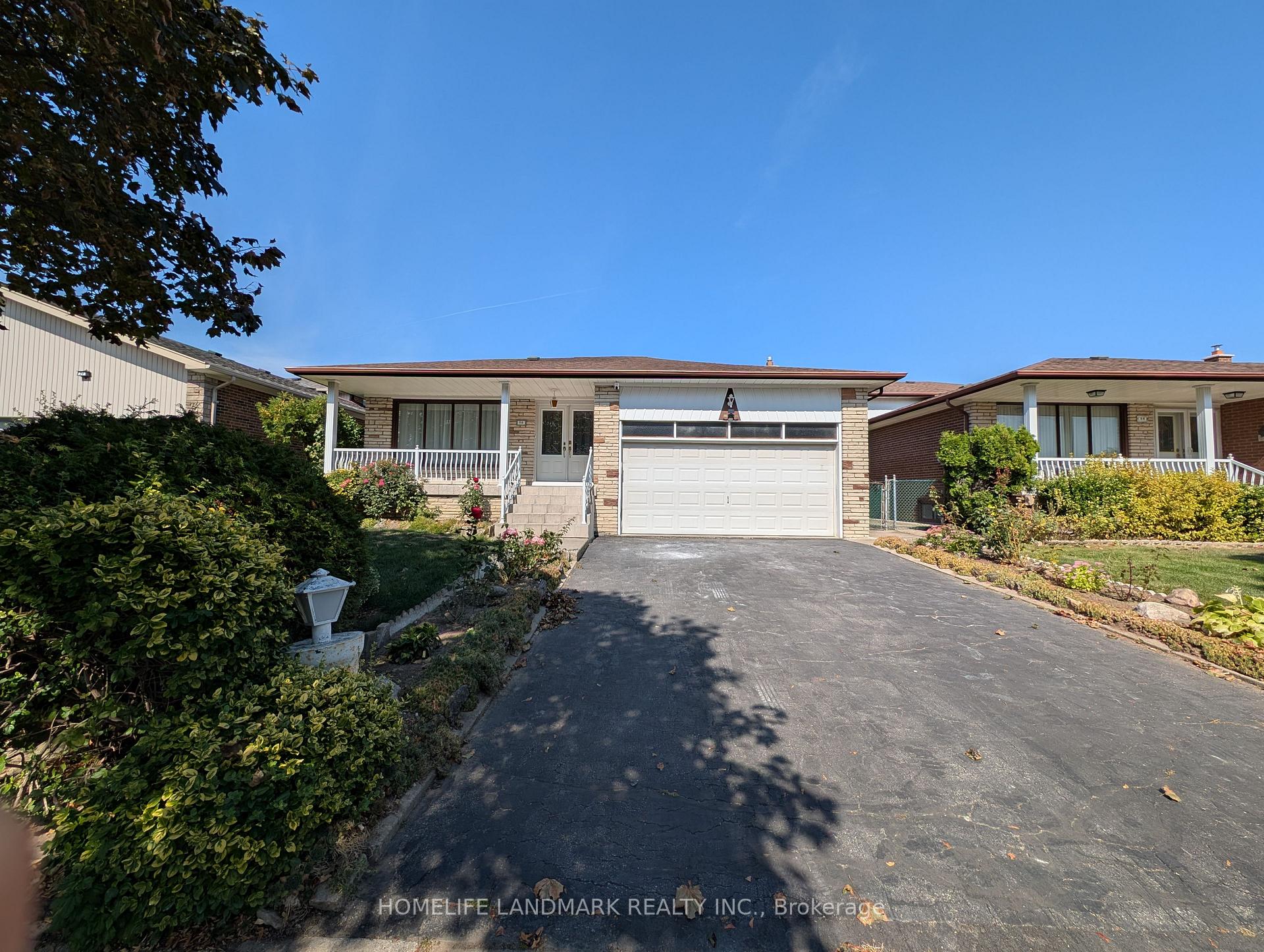 Photo 1 of Unit (ground level unit), 56 Bickerton Crescent, North York, Pleasant View — HOMEH