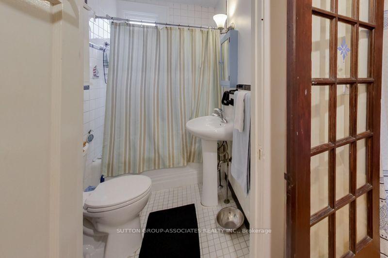 Photo 8 of 131 Lauder Avenue, Toronto, Corso Italia-Davenport — HOMEH
