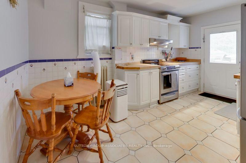 Photo 10 of 131 Lauder Avenue, Toronto, Corso Italia-Davenport — HOMEH