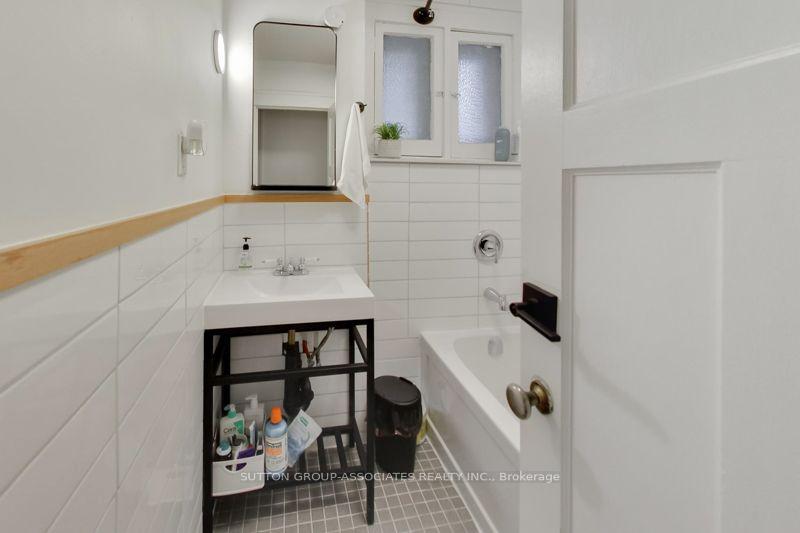 Photo 21 of 131 Lauder Avenue, Toronto, Corso Italia-Davenport — HOMEH