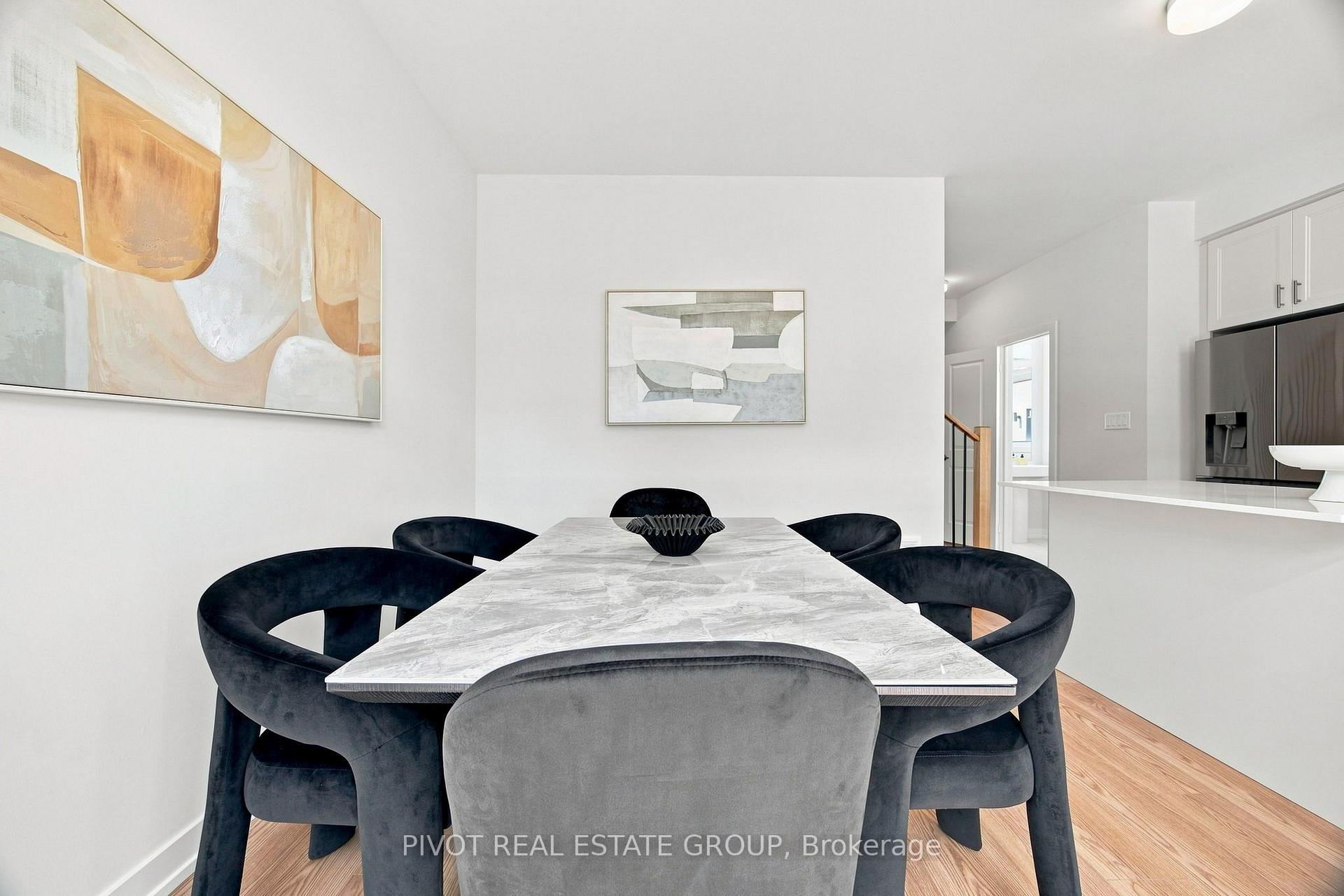 Photo 3 of 120 Danielle Moore Circle, Scarborough, Bendale — HOMEH