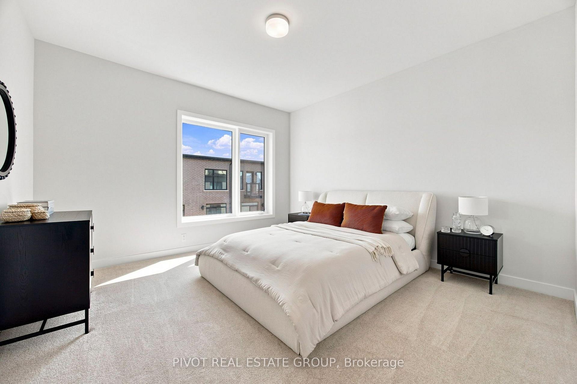 Photo 6 of 120 Danielle Moore Circle, Scarborough, Bendale — HOMEH