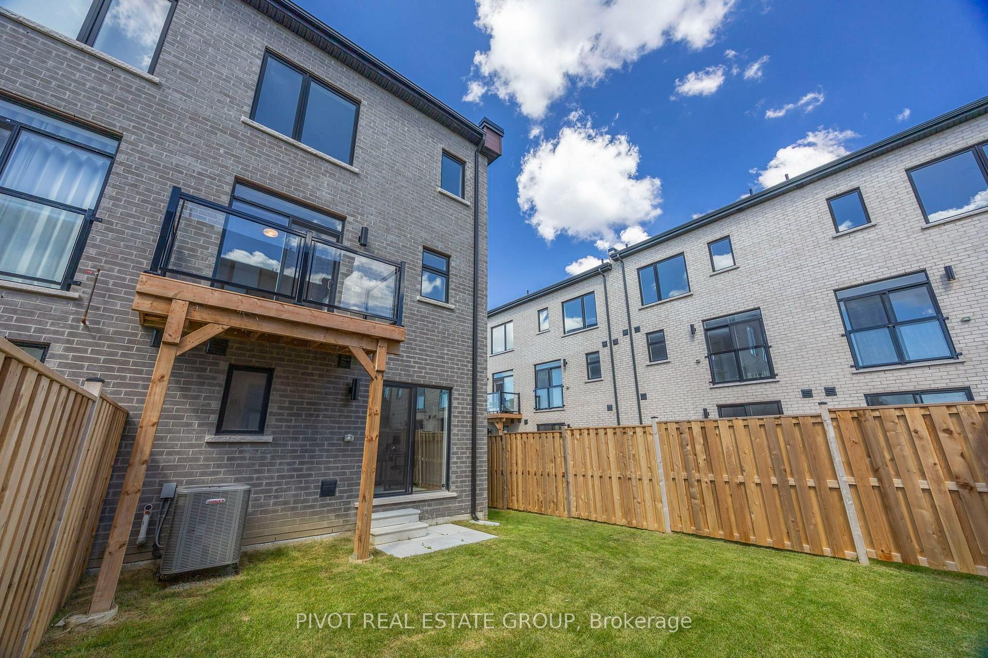Photo 16 of 120 Danielle Moore Circle, Scarborough, Bendale — HOMEH