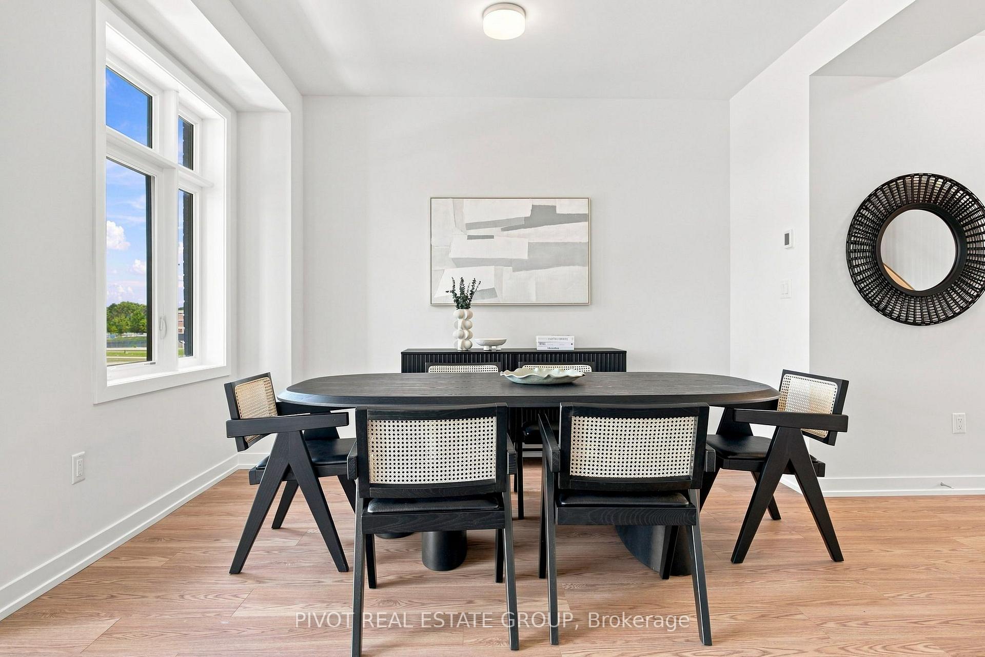 Photo 36 of 120 Danielle Moore Circle, Scarborough, Bendale — HOMEH