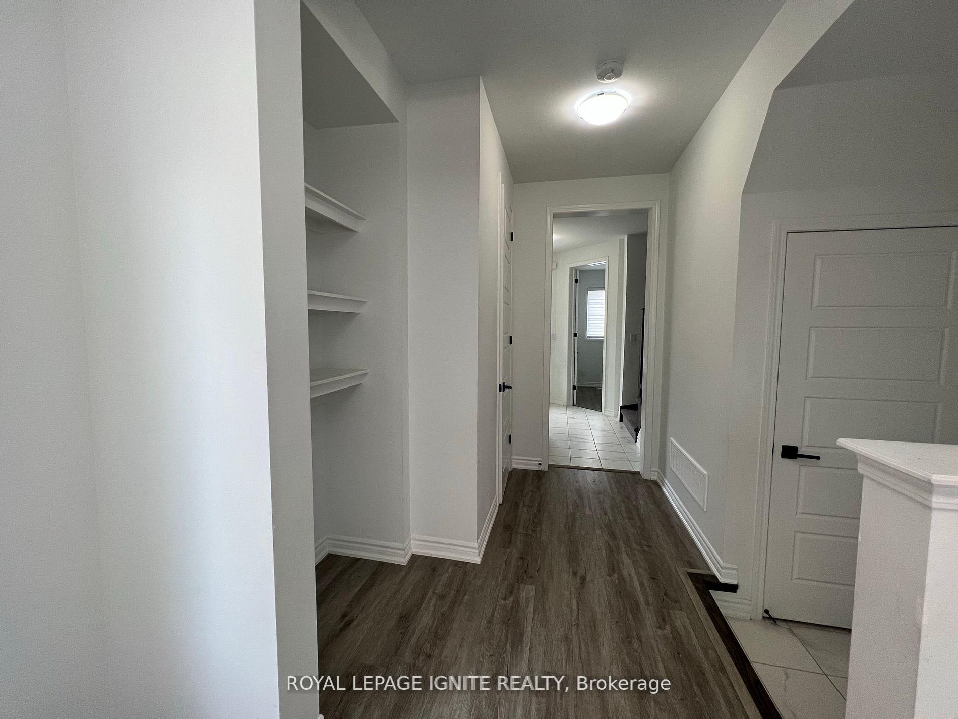 Photo 5 of 1253 Redbud Gardens, Milton, Cobban — HOMEH