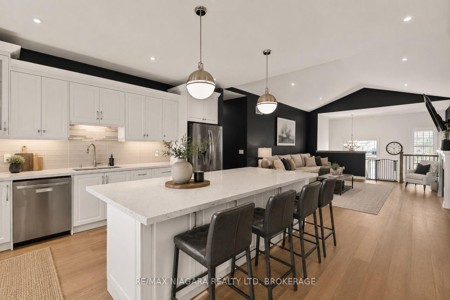 Photo 7 of 3 Delicious Court, Thorold, Rolling Meadows — HOMEH