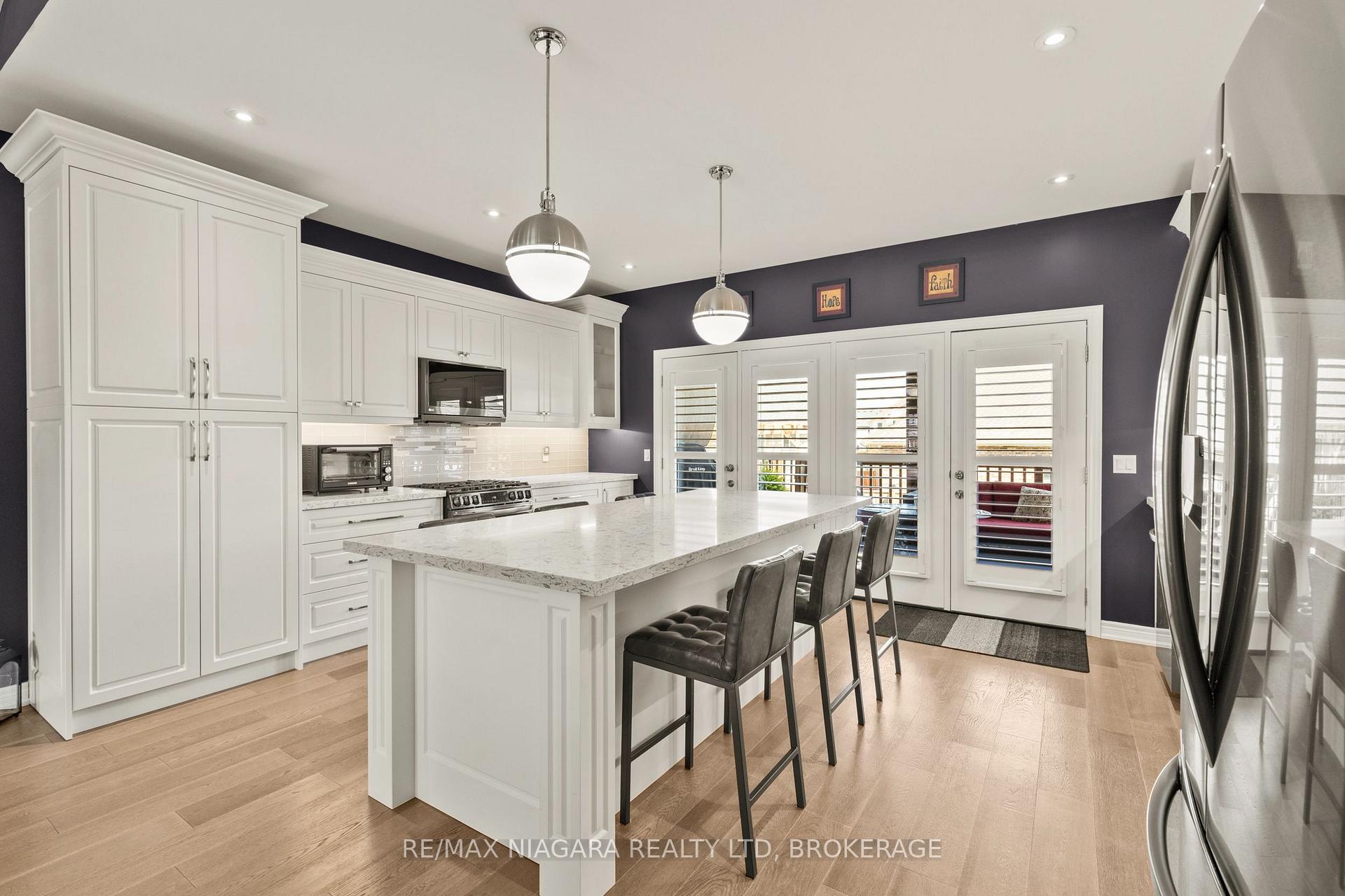 Photo 12 of 3 Delicious Court, Thorold, Rolling Meadows — HOMEH