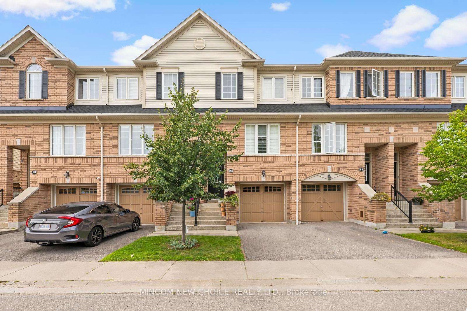 Photo 2 of Unit 11, 22 Oakins Lane, Ajax, Northwest Ajax — HOMEH