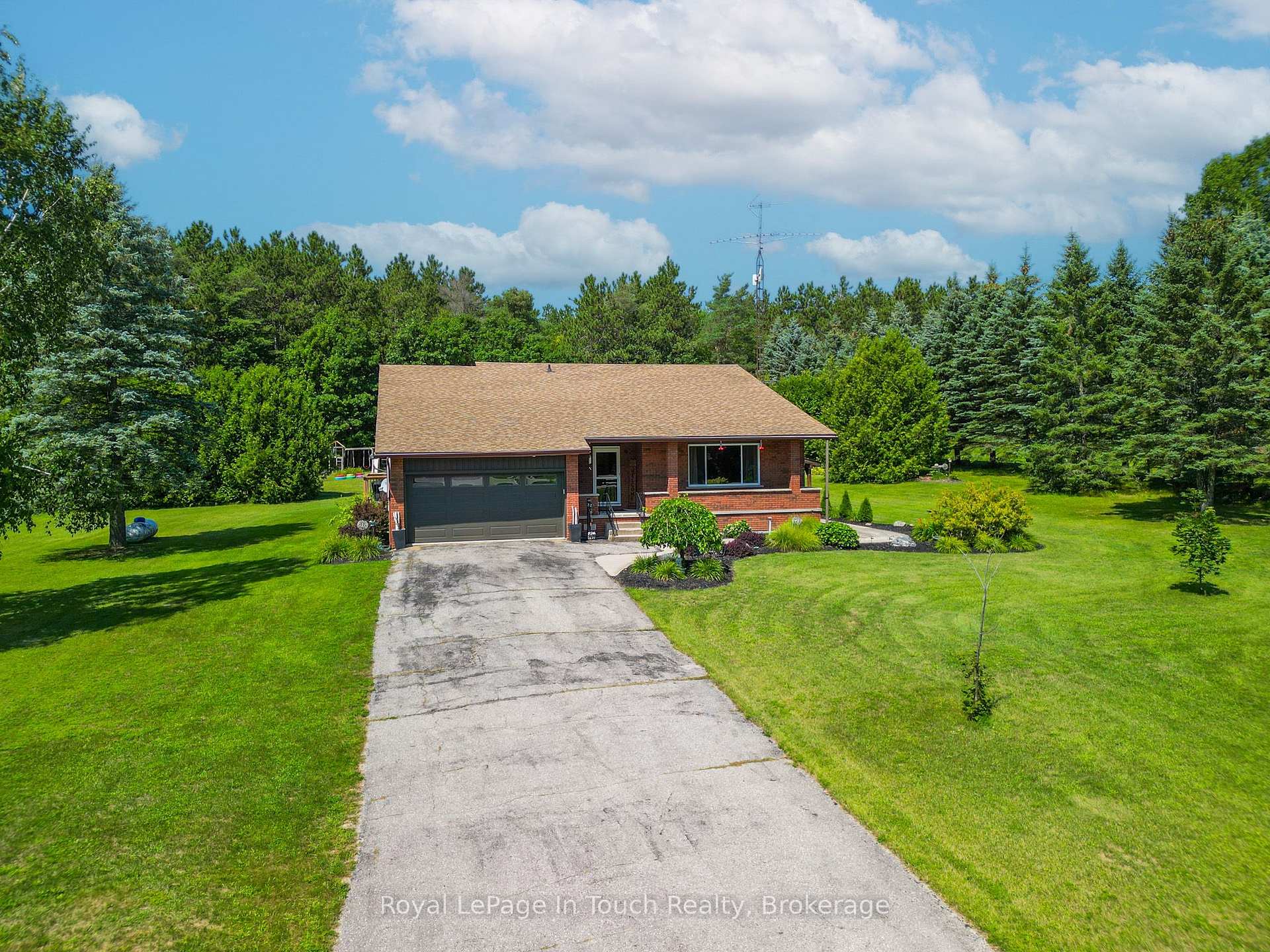Photo 4 of 80 12 Concession E, Tiny, Rural Tiny — HOMEH