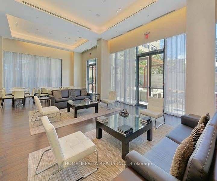 Photo 6 of Unit 416, 70 Roehampton Avenue, Toronto, Mount Pleasant West — HOMEH