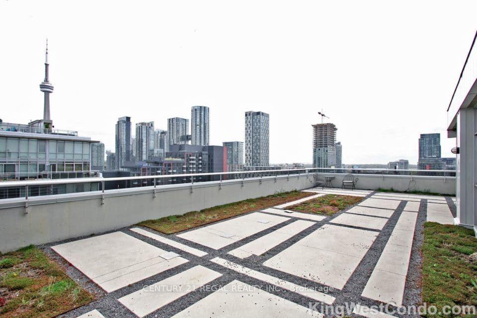 Photo 20 of Unit 305, 60 Bathurst Street, Toronto, Niagara — HOMEH