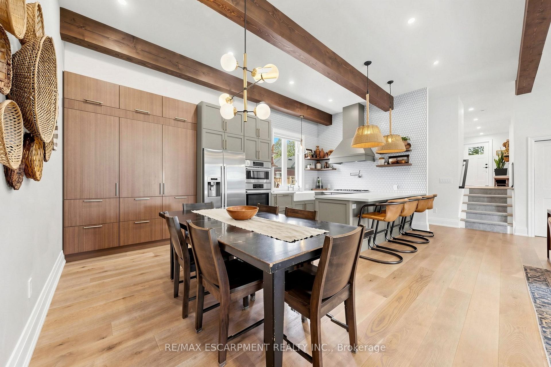 Photo 8 of 386 Cosburn Crescent, Burlington, Shoreacres — HOMEH