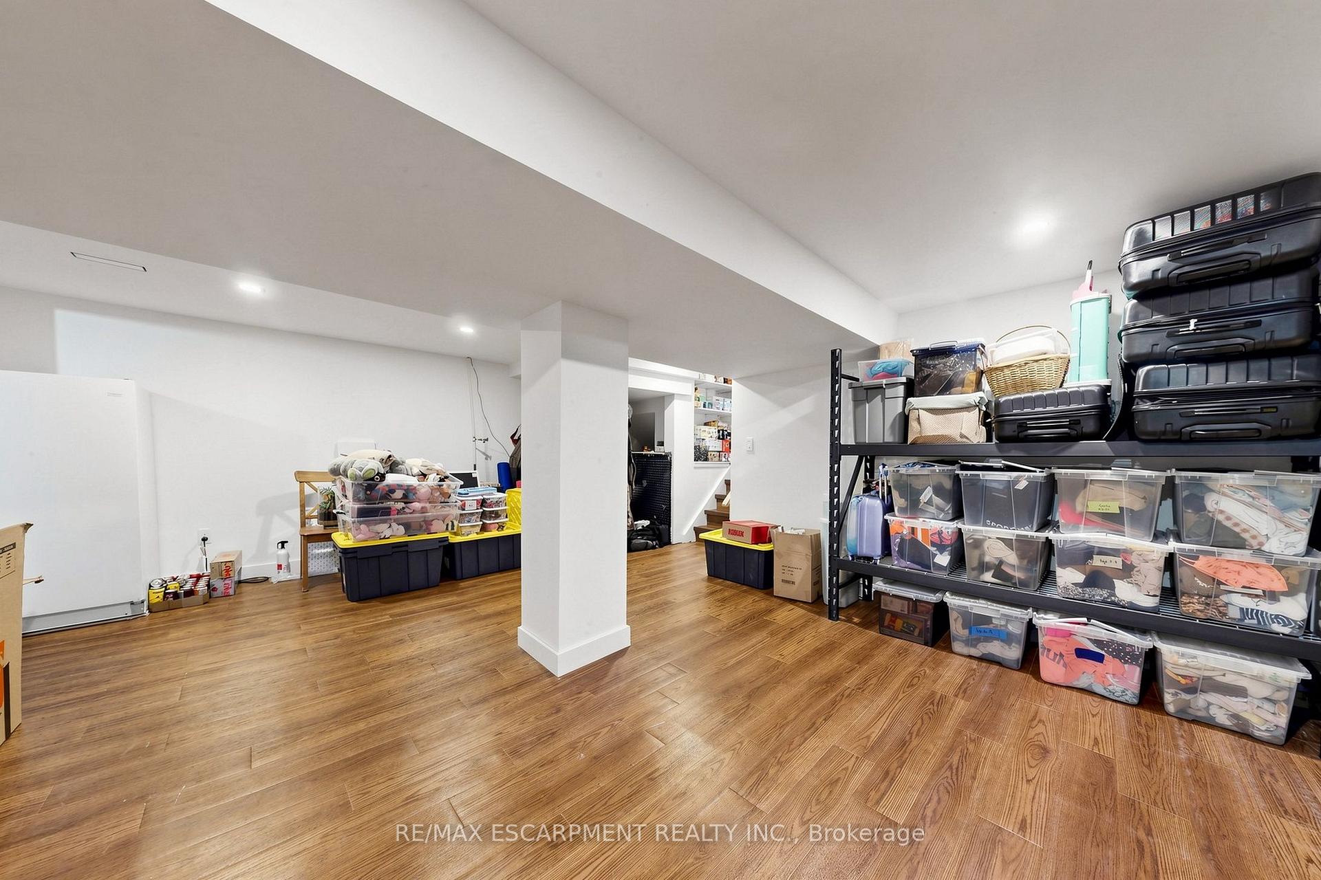 Photo 34 of 386 Cosburn Crescent, Burlington, Shoreacres — HOMEH
