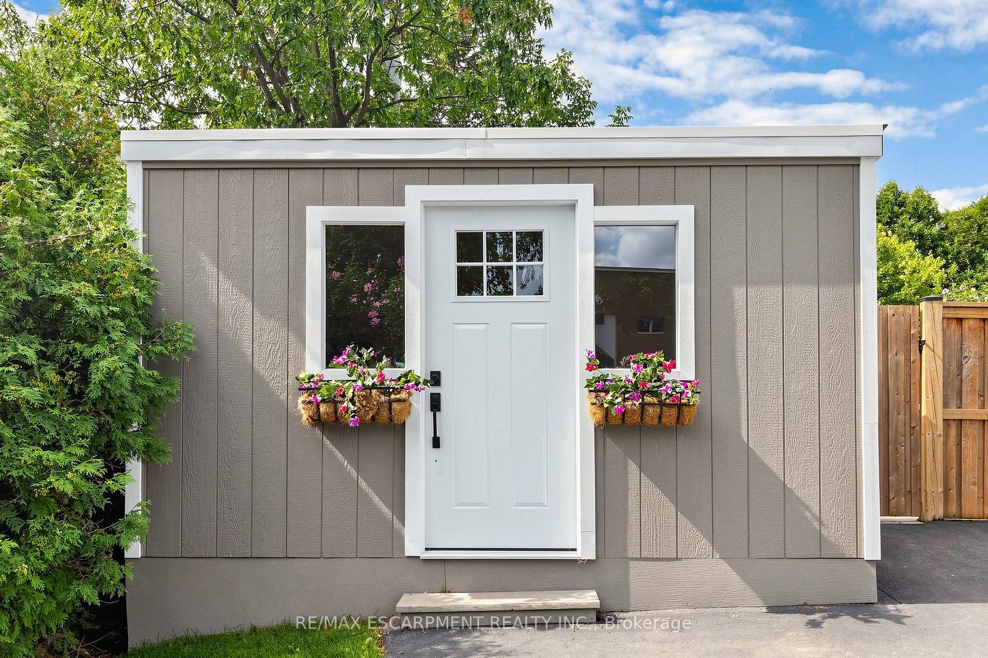 Photo 45 of 386 Cosburn Crescent, Burlington, Shoreacres — HOMEH