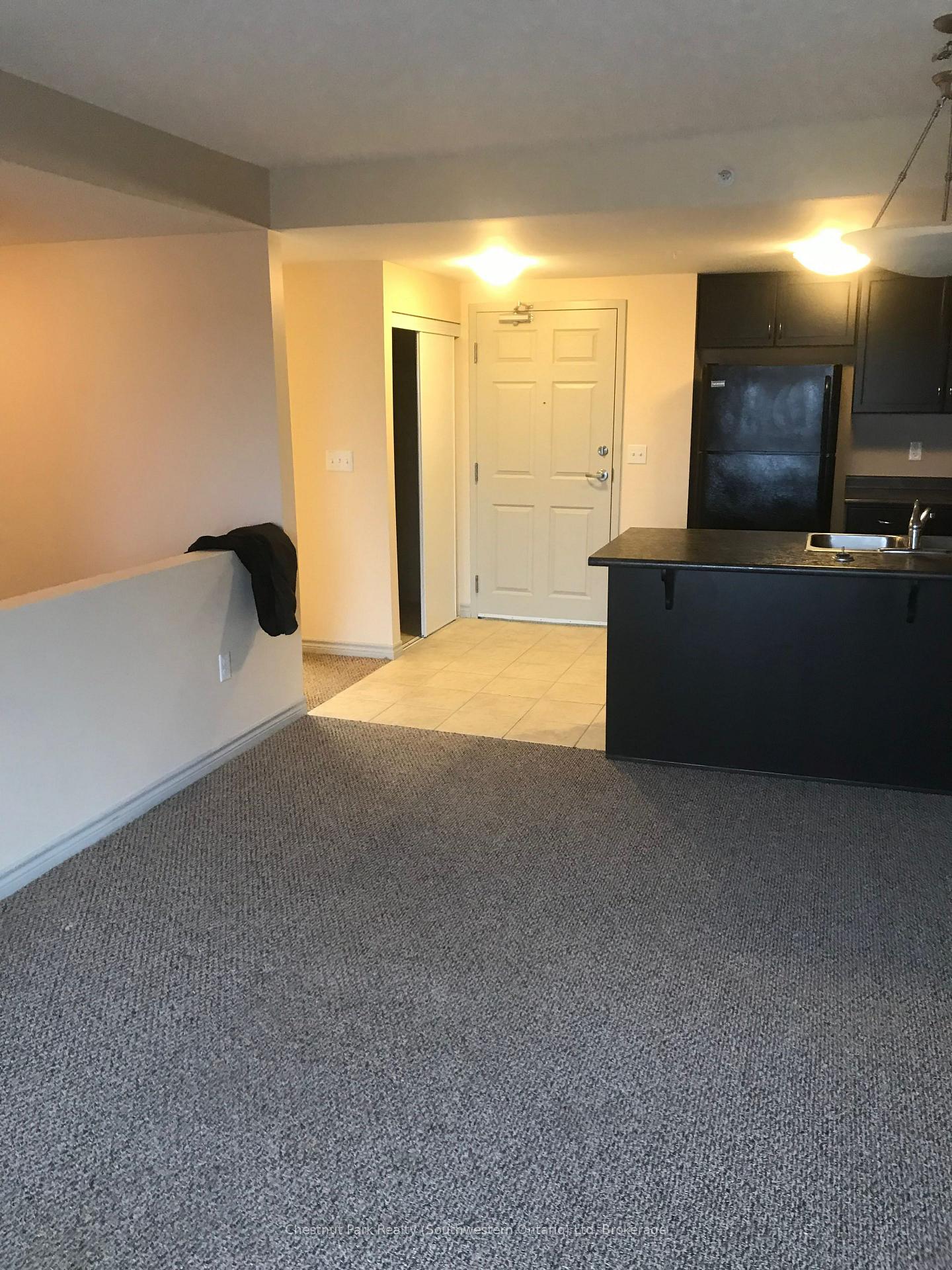 Photo 2 of Unit 413, 67 Kingsbury Square, Guelph, Pineridge/Westminster Woods — HOMEH