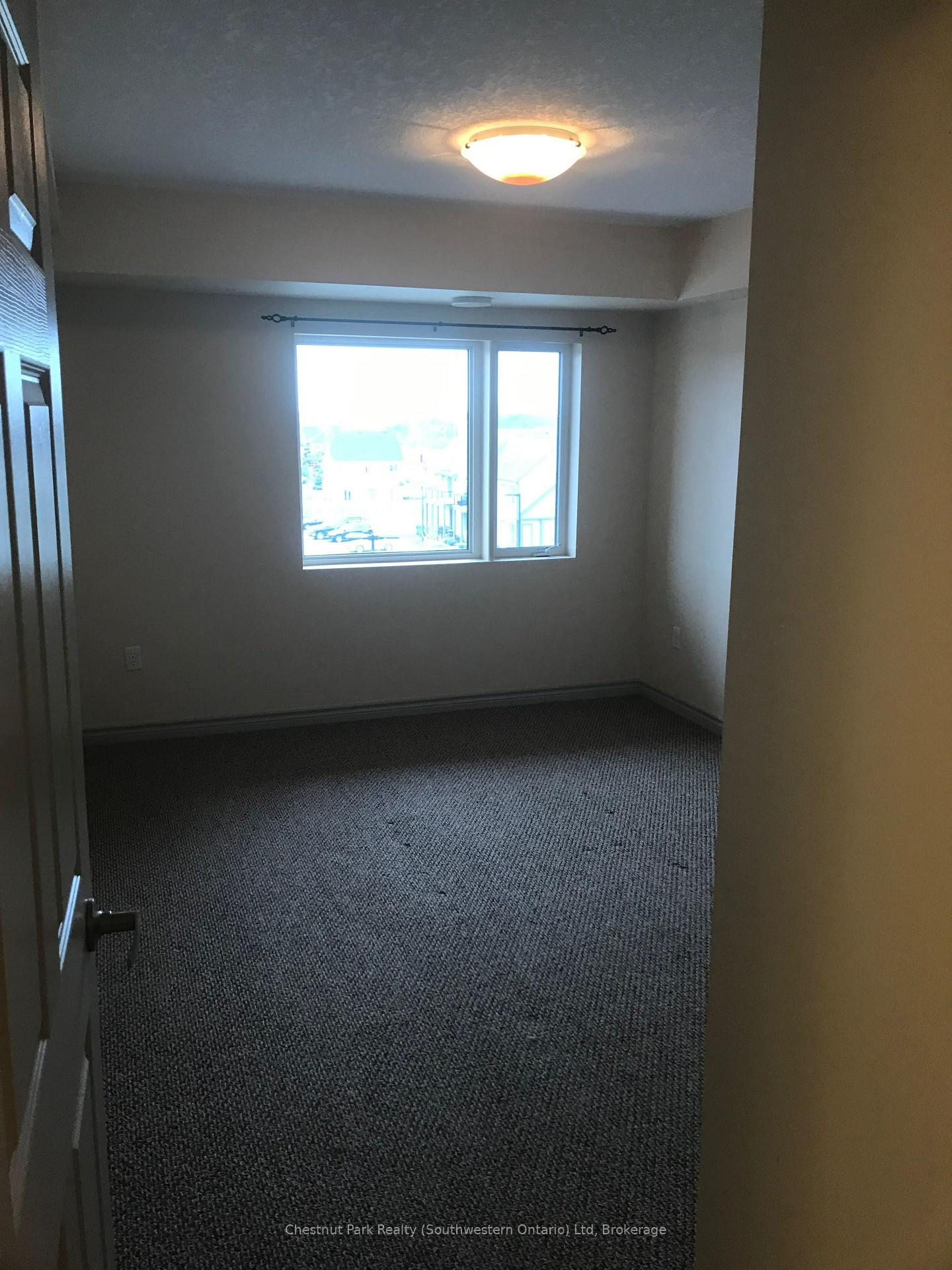 Photo 30 of Unit 413, 67 Kingsbury Square, Guelph, Pineridge/Westminster Woods — HOMEH