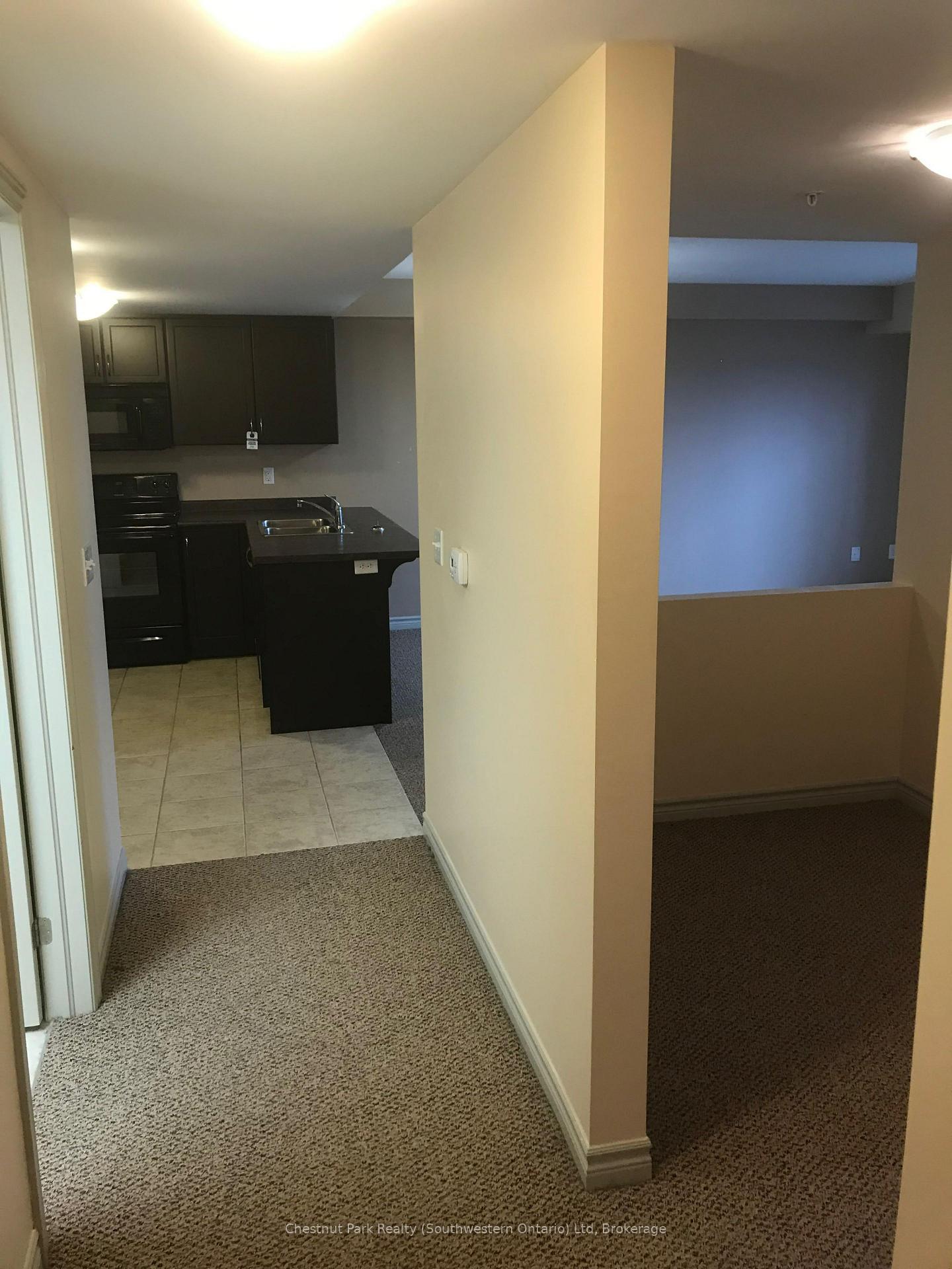 Photo 33 of Unit 413, 67 Kingsbury Square, Guelph, Pineridge/Westminster Woods — HOMEH