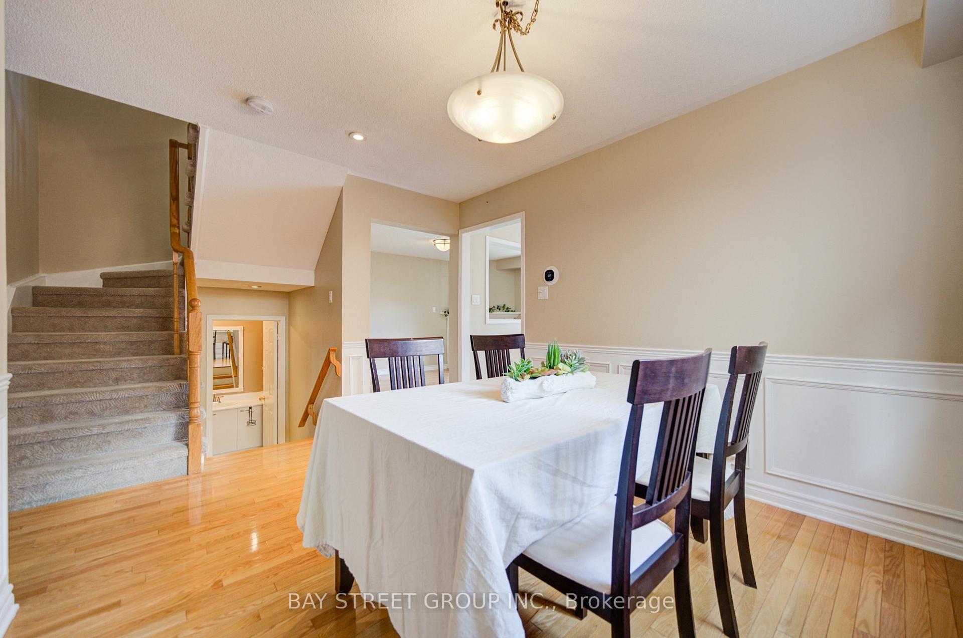 Photo 11 of 5922 Dalebrook Crescent, Mississauga, Central Erin Mills — HOMEH