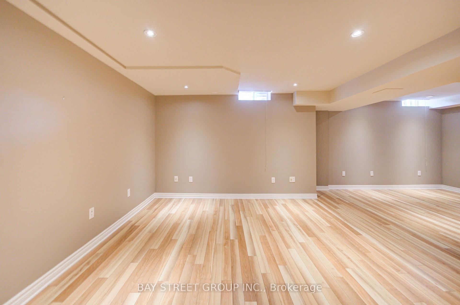 Photo 32 of 5922 Dalebrook Crescent, Mississauga, Central Erin Mills — HOMEH