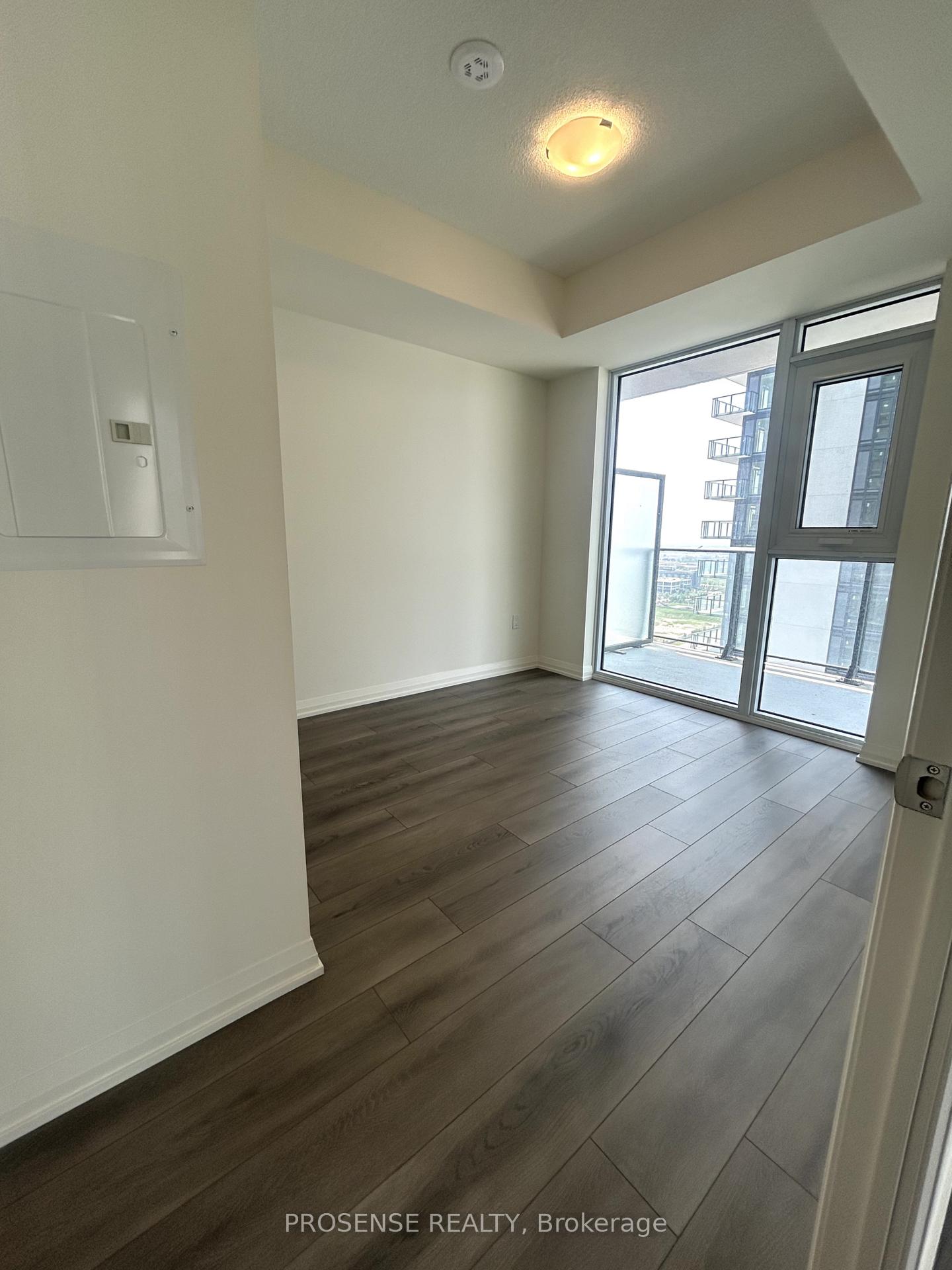 Photo 8 of Unit 2003, 8960 Jane Street, Vaughan, Concord — HOMEH