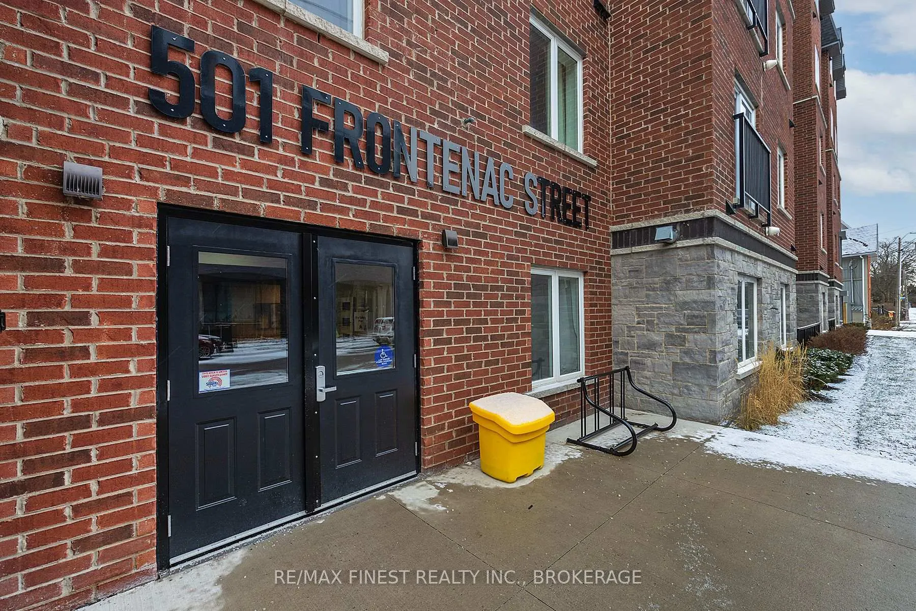 Photo 5 of Unit 202, 501 Frontenac Street, Kingston, East of Sir John A. Blvd — HOMEH