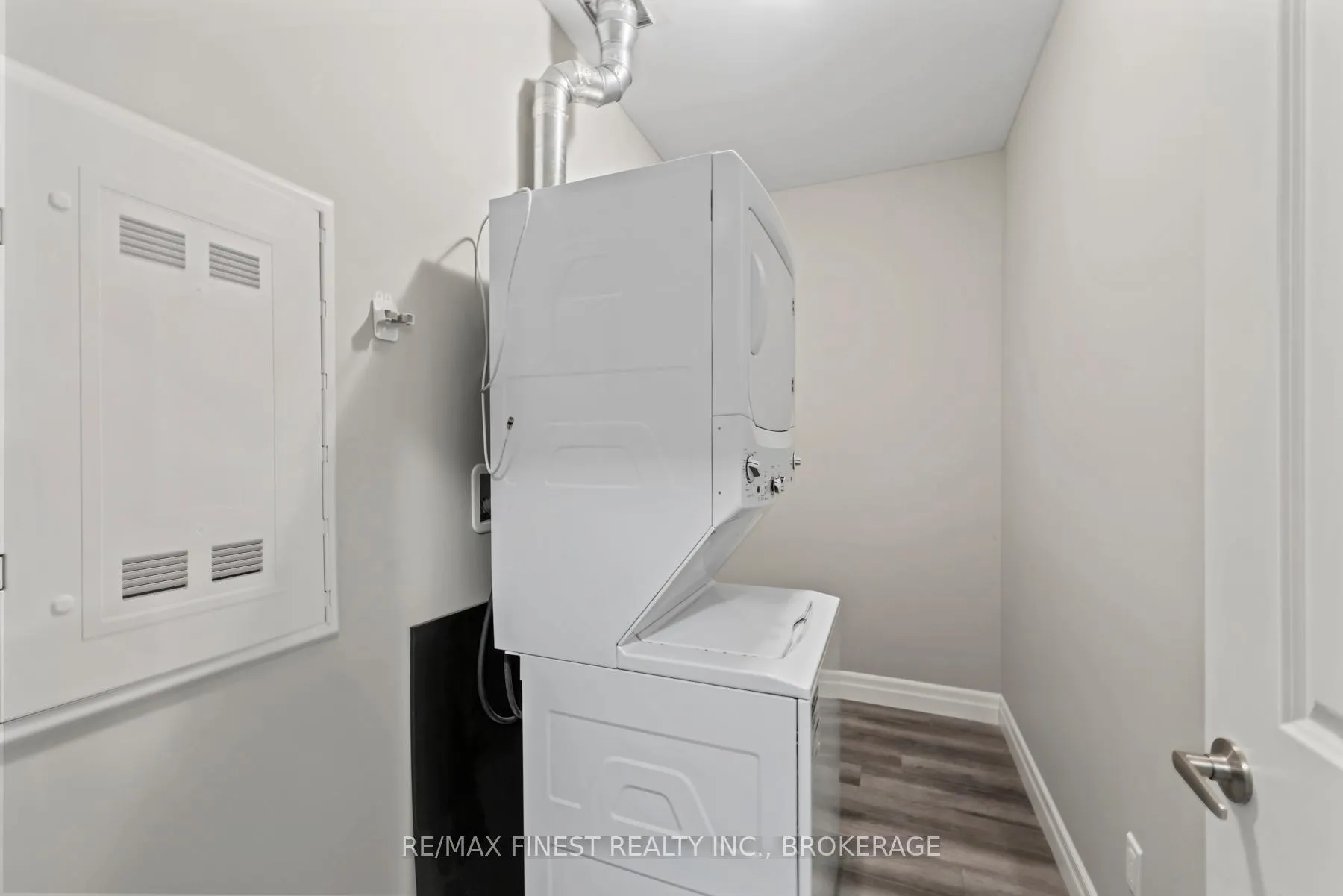 Photo 20 of Unit 202, 501 Frontenac Street, Kingston, East of Sir John A. Blvd — HOMEH