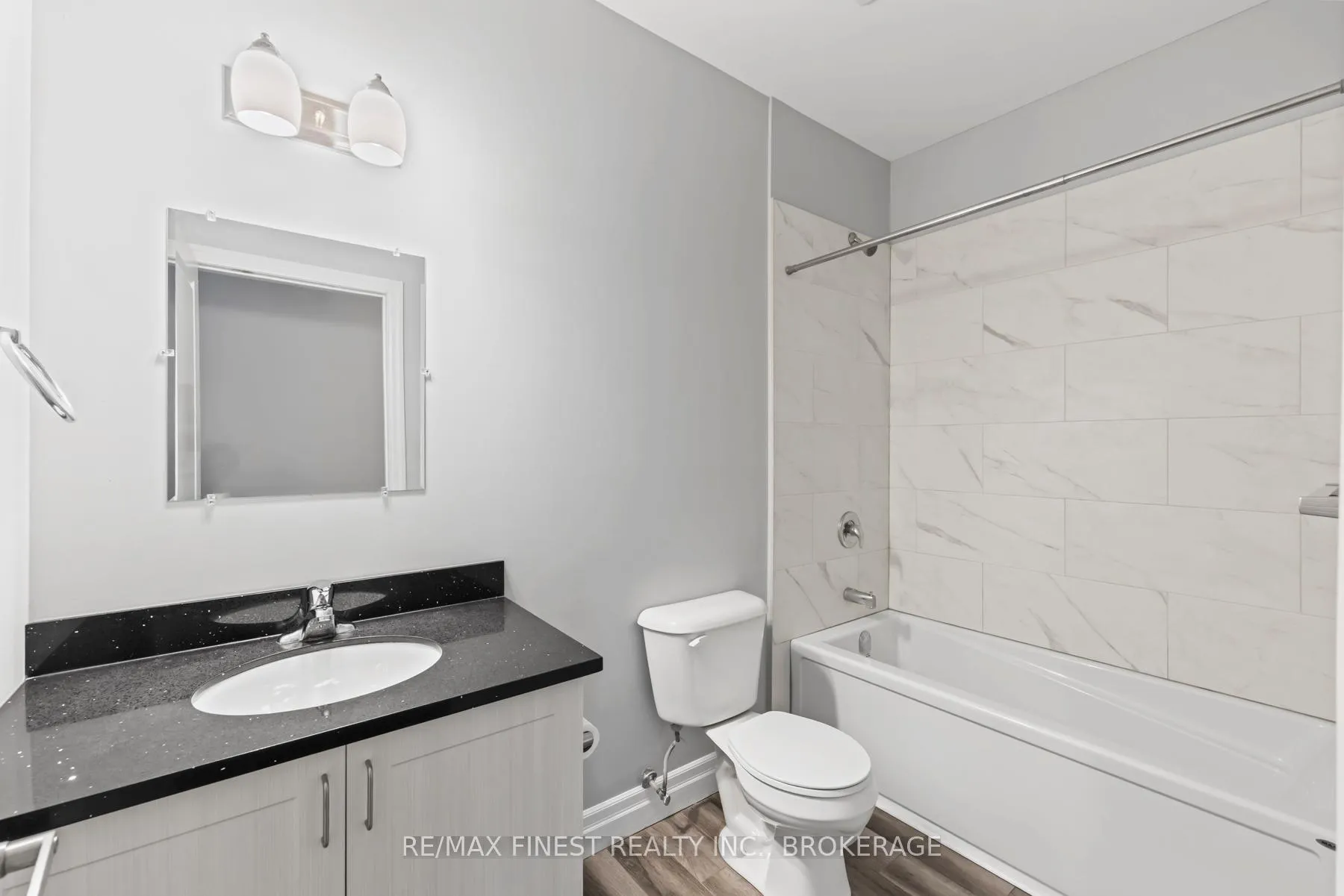 Photo 22 of Unit 202, 501 Frontenac Street, Kingston, East of Sir John A. Blvd — HOMEH