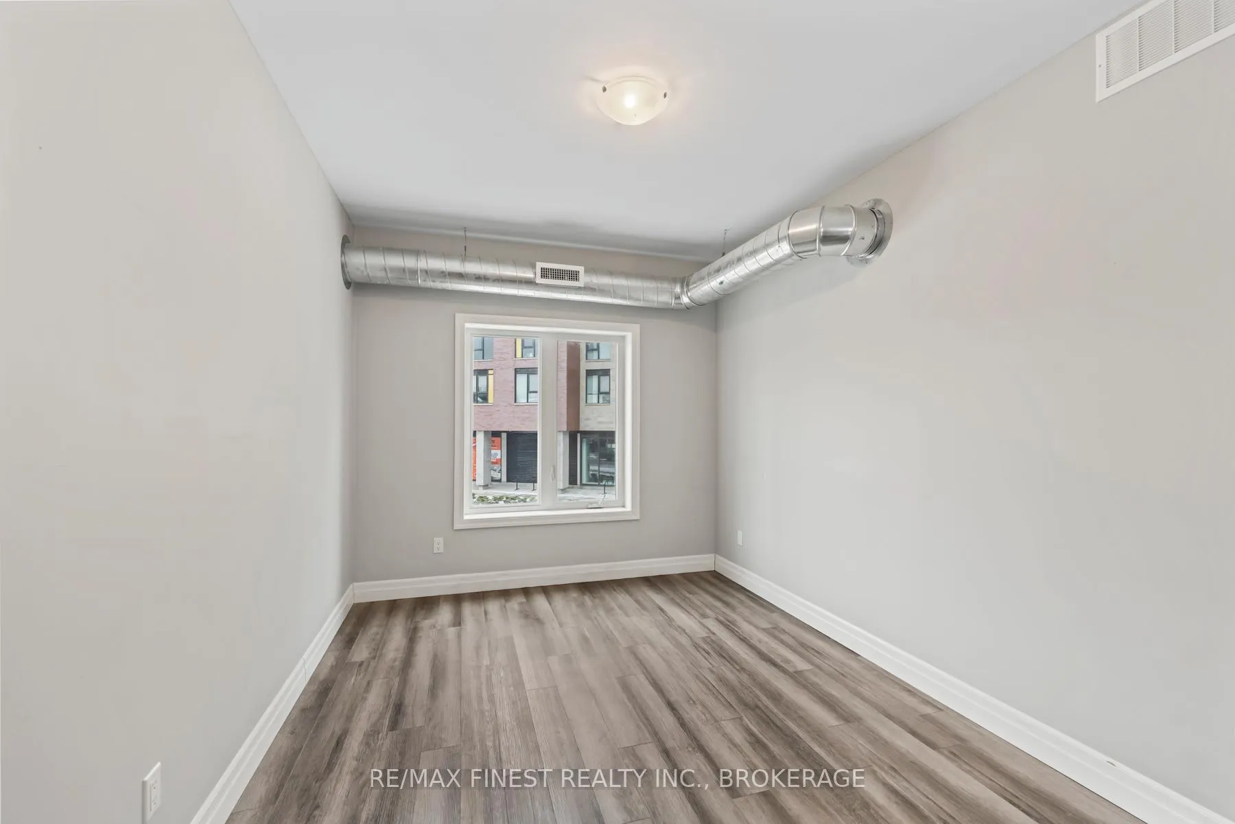 Photo 24 of Unit 202, 501 Frontenac Street, Kingston, East of Sir John A. Blvd — HOMEH