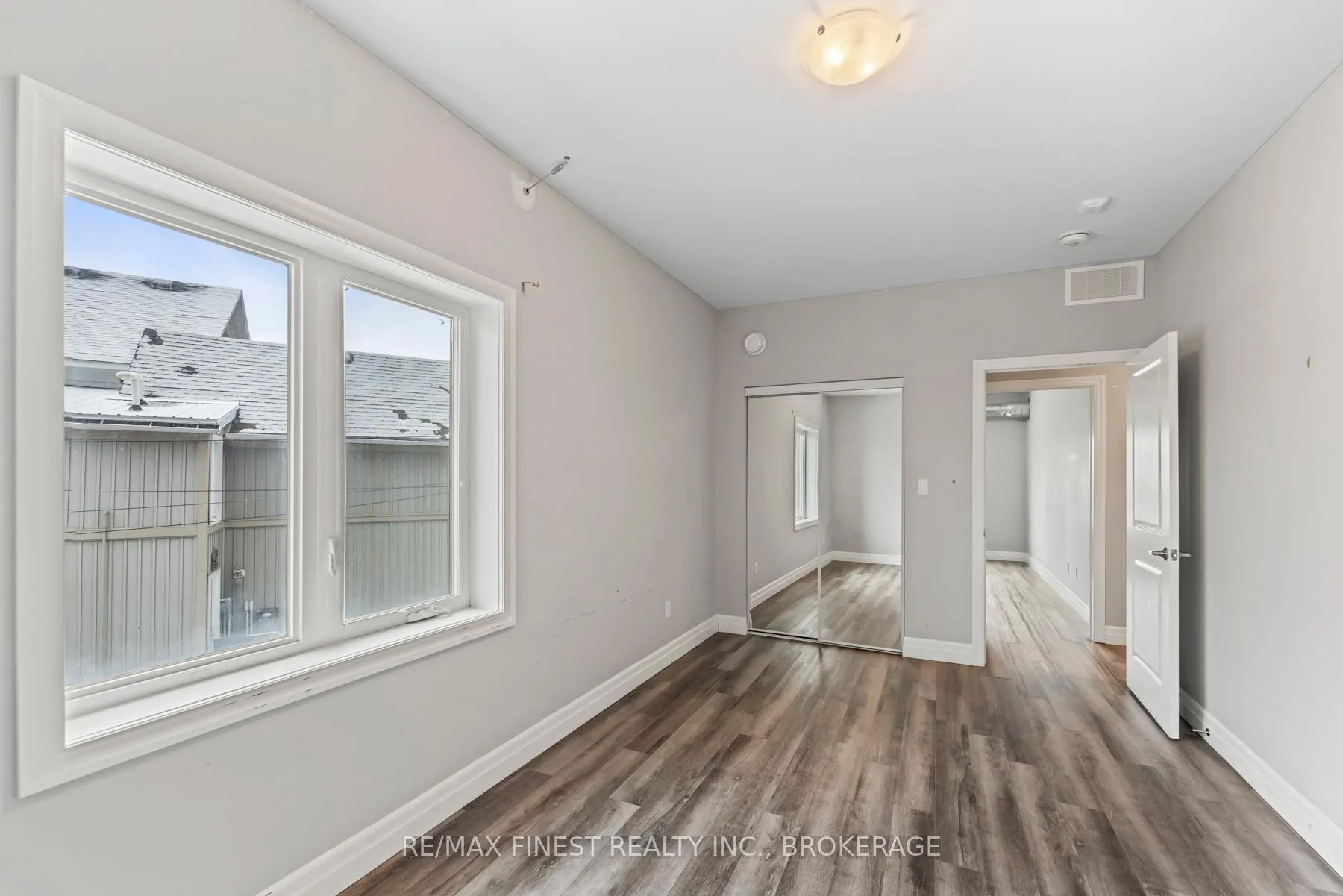 Photo 28 of Unit 202, 501 Frontenac Street, Kingston, East of Sir John A. Blvd — HOMEH