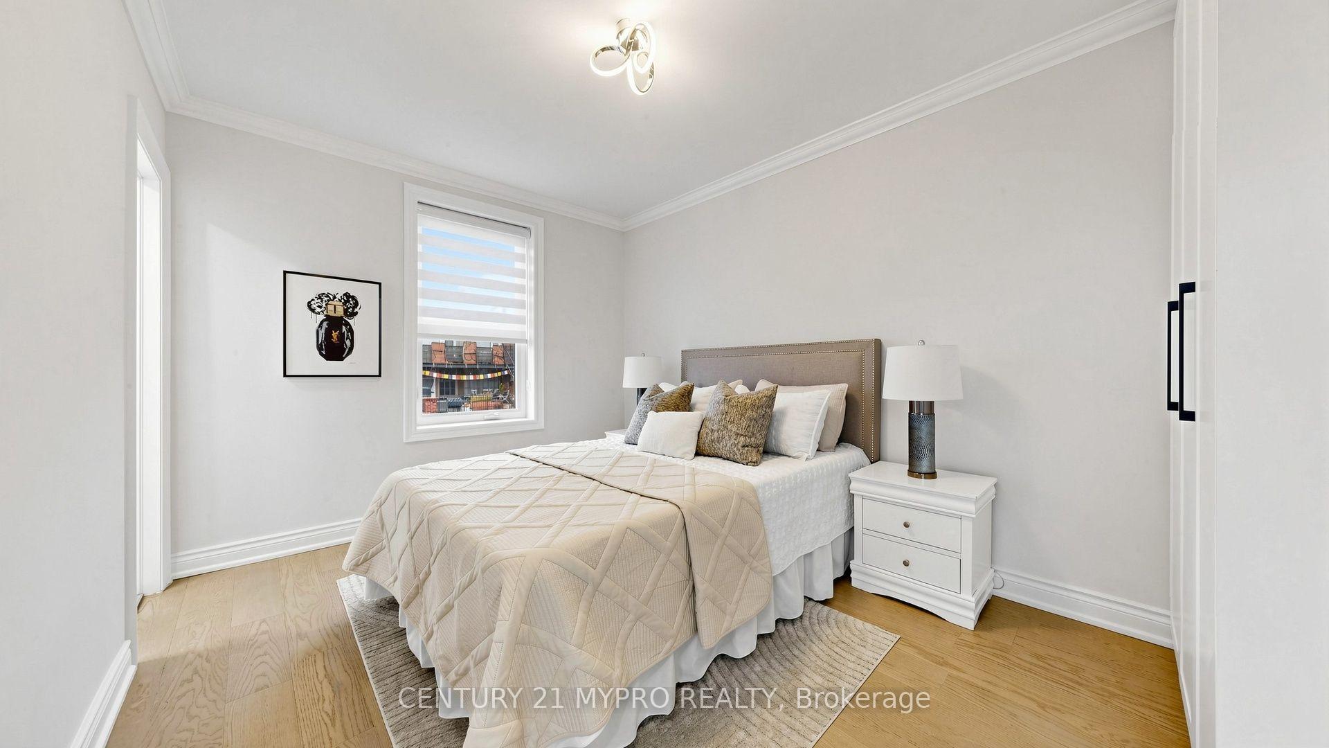 Photo 20 of 7 Cherry Nook Gardens, Toronto, Greenwood-Coxwell — HOMEH