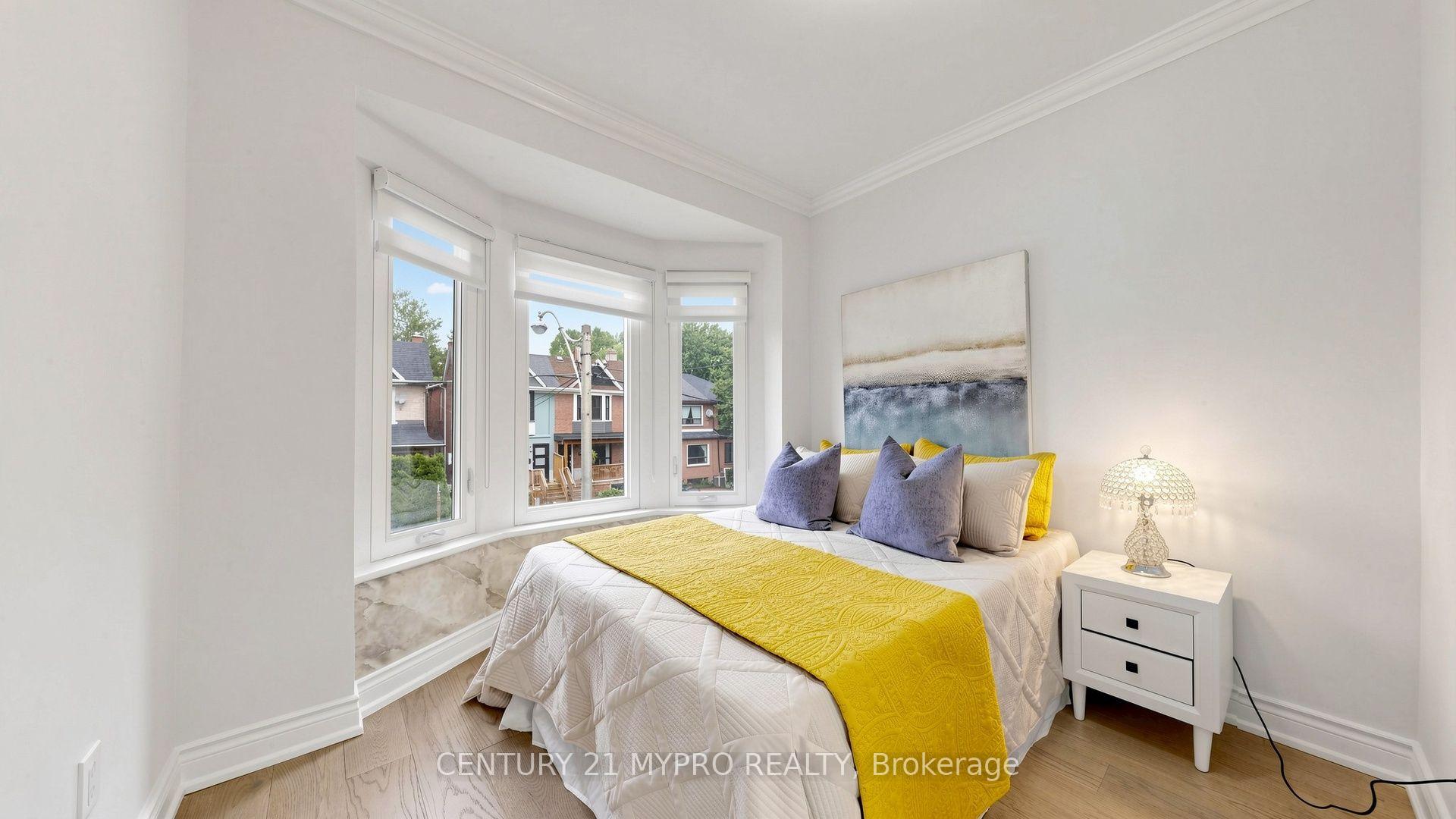 Photo 23 of 7 Cherry Nook Gardens, Toronto, Greenwood-Coxwell — HOMEH