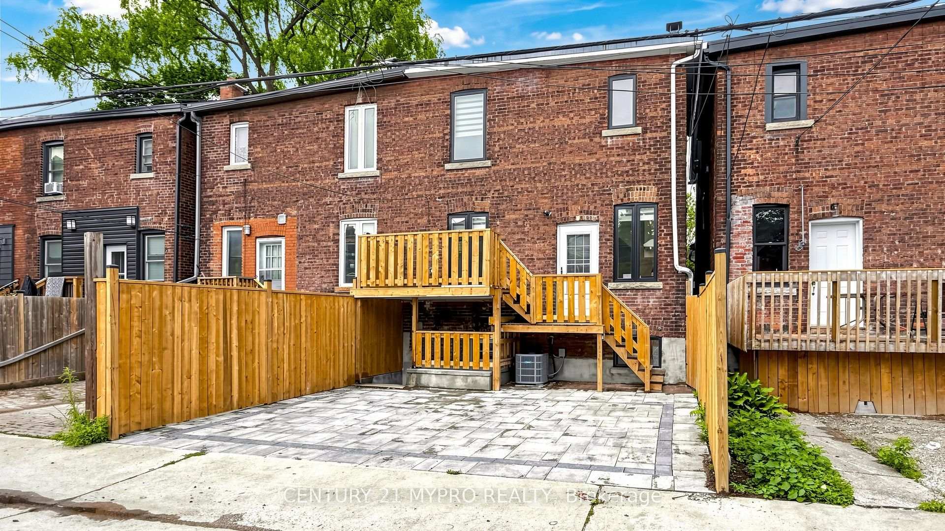 Photo 34 of 7 Cherry Nook Gardens, Toronto, Greenwood-Coxwell — HOMEH